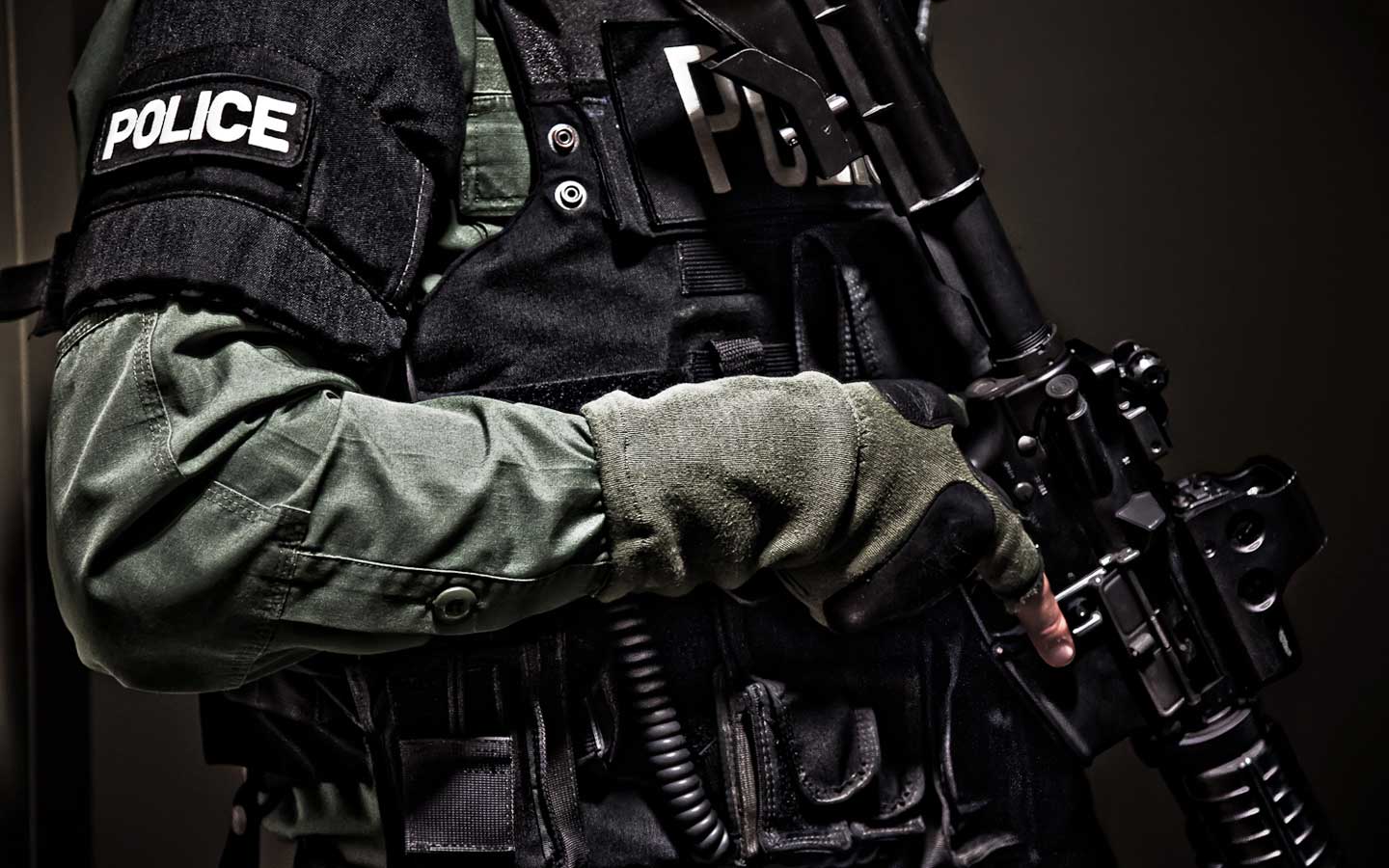 1440x900 Swat Logo
