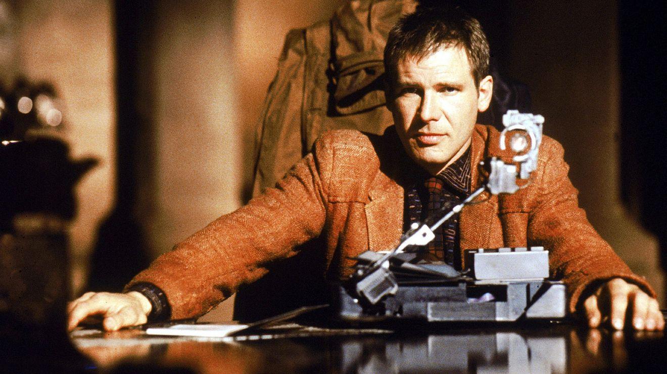 1320x740 Best '80s Movies That You Really .