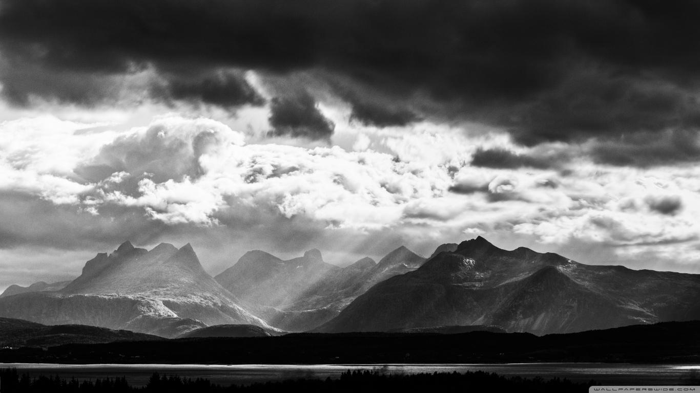 1366x768 White Scenic