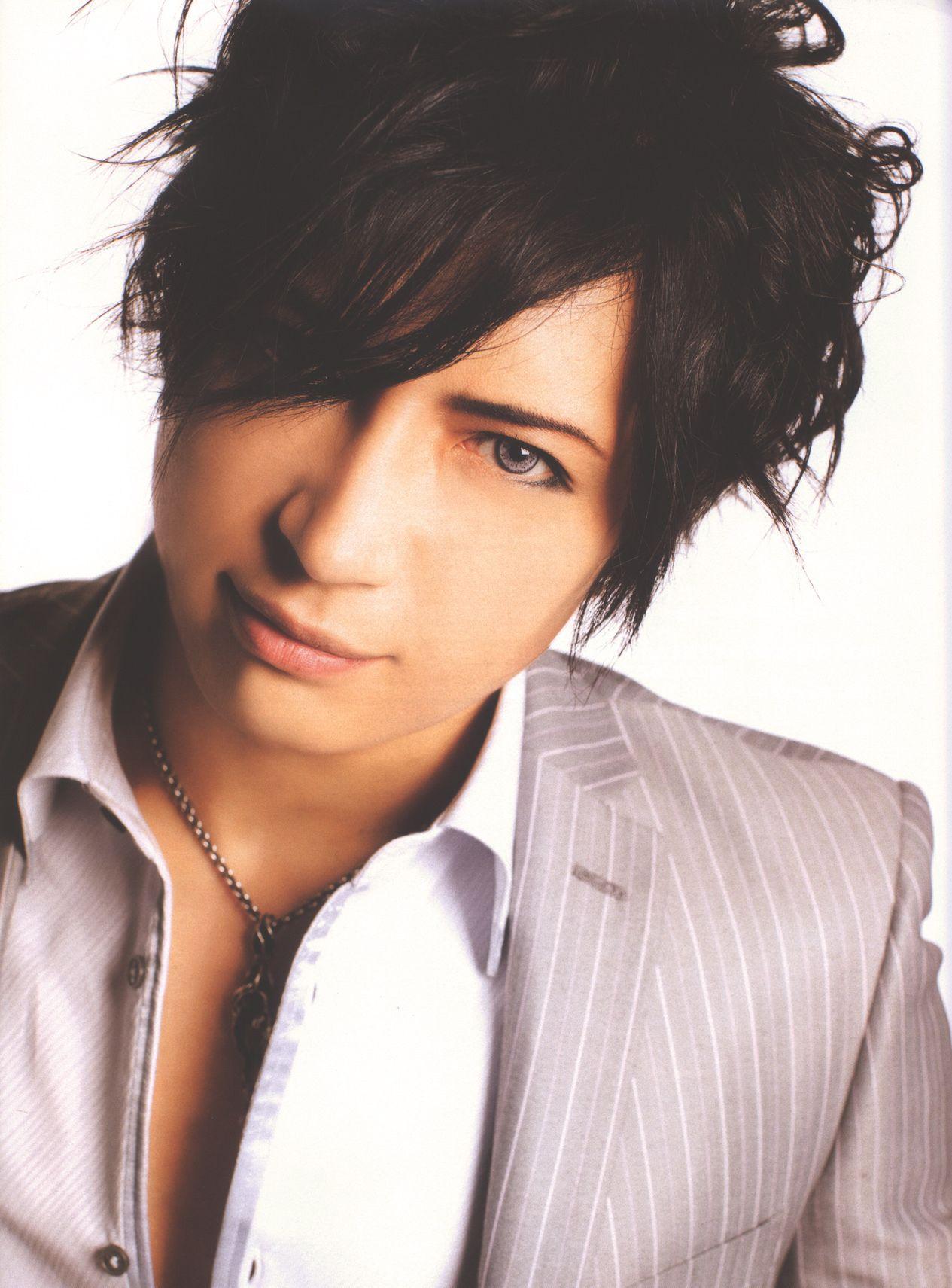 1265x1711 HQ Gackt pictureK Wallpaper