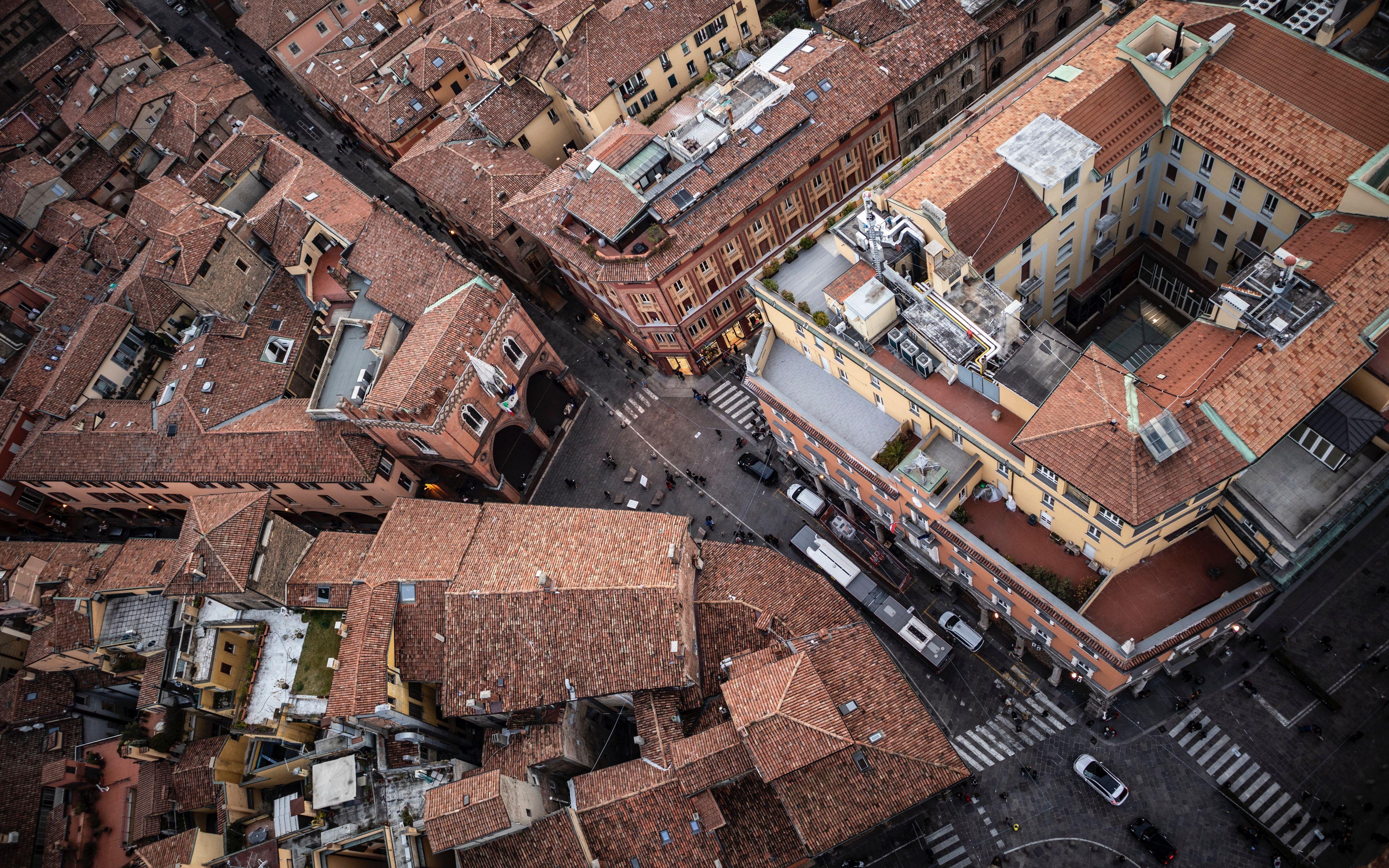 3840x2400 wallpaper 3840x2400 city, aerial view .