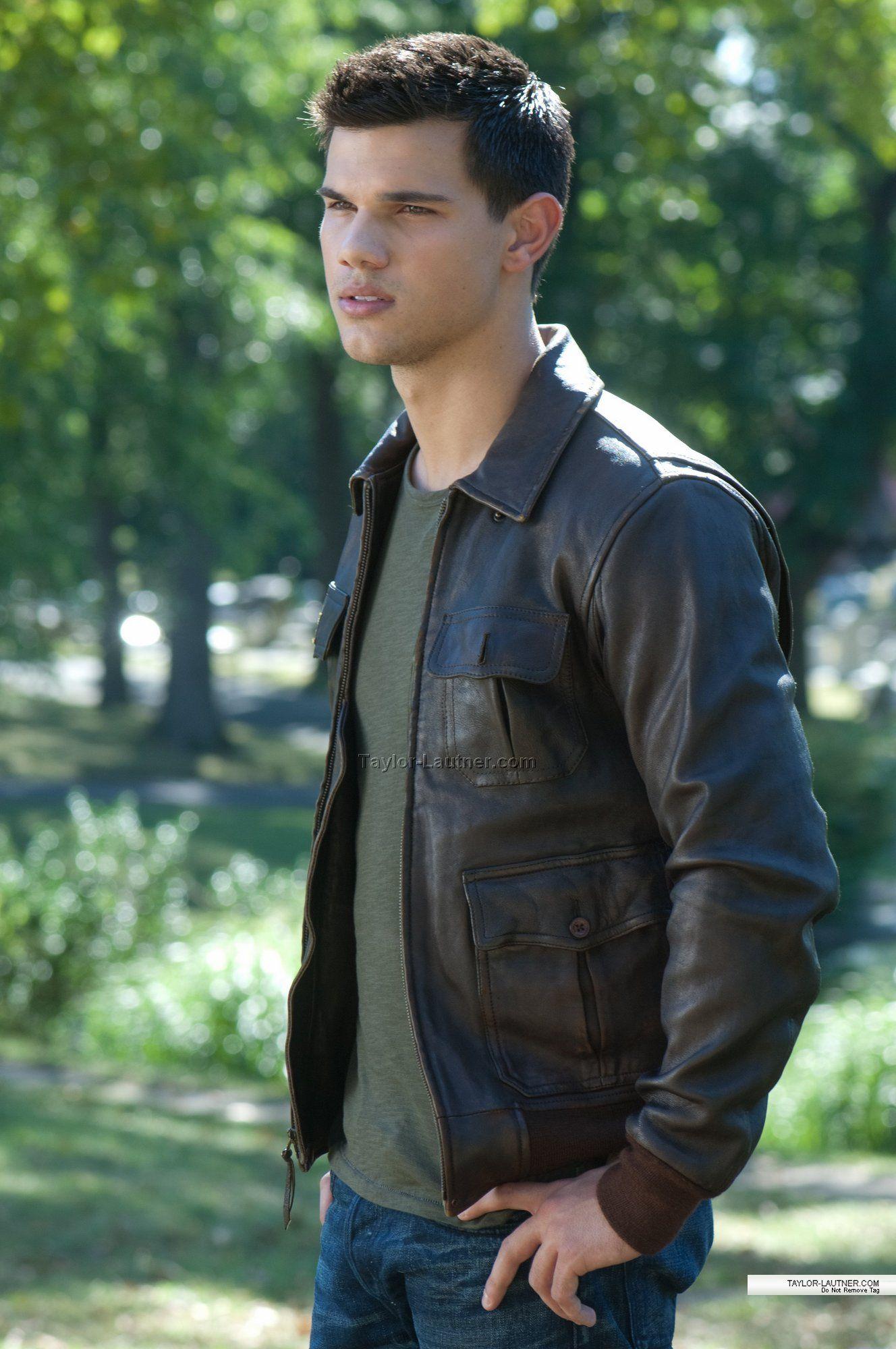 1328x2000 Taylor Lautner Foto 25051010 .de.