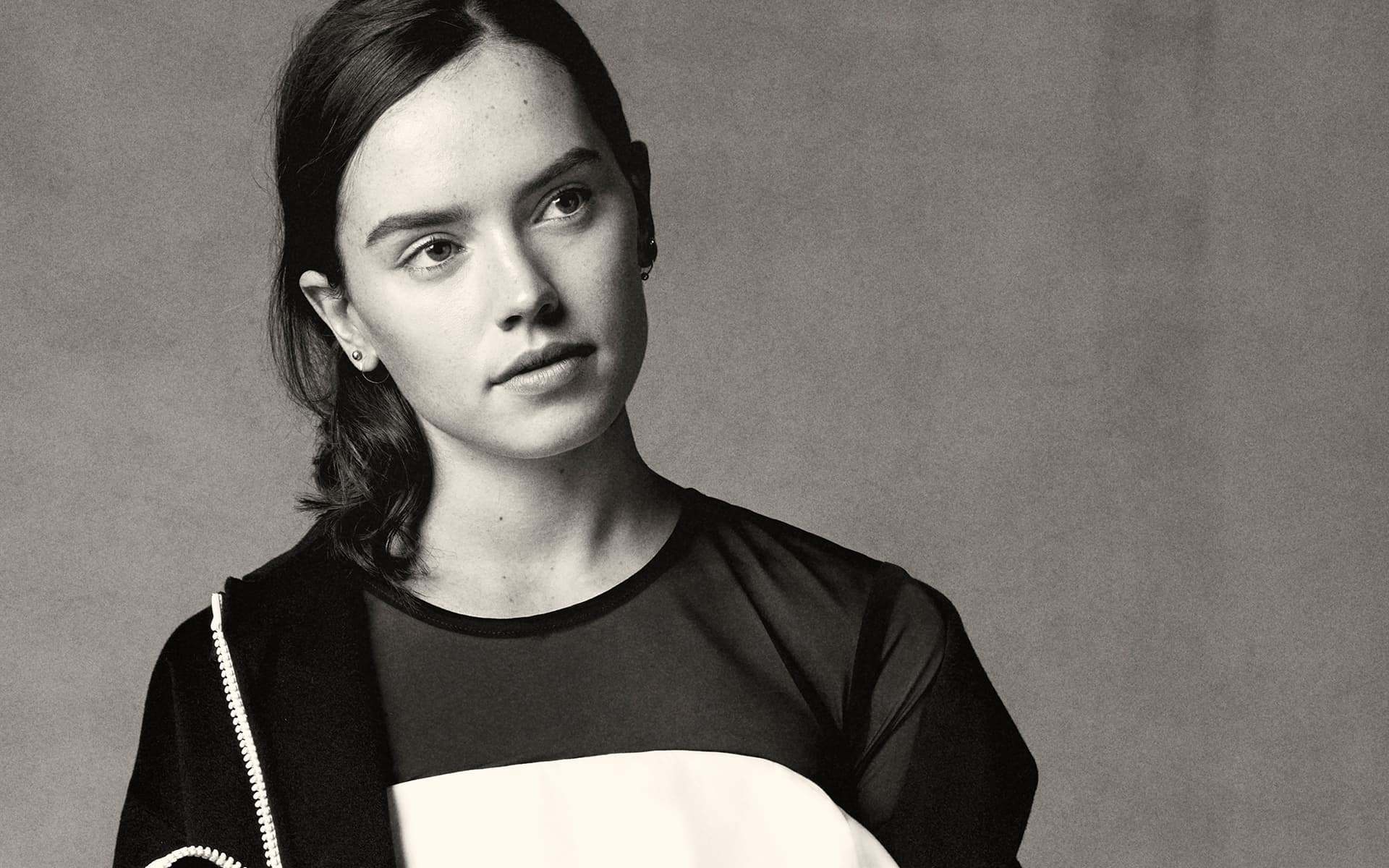 1920x1200 Daisy Ridley Black And White 1080p .