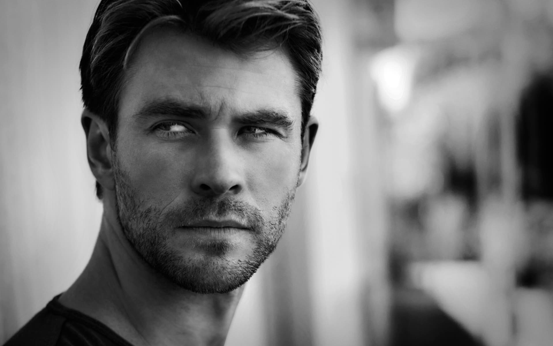 1920x1200 Download Wallpaper Chris Hemsworth .