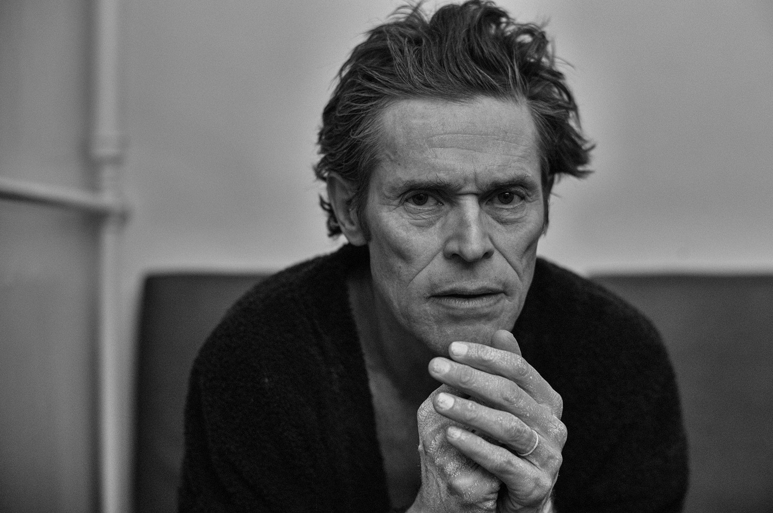 2560x1700 Download 2560x1700 Willem Dafoe, Actor .