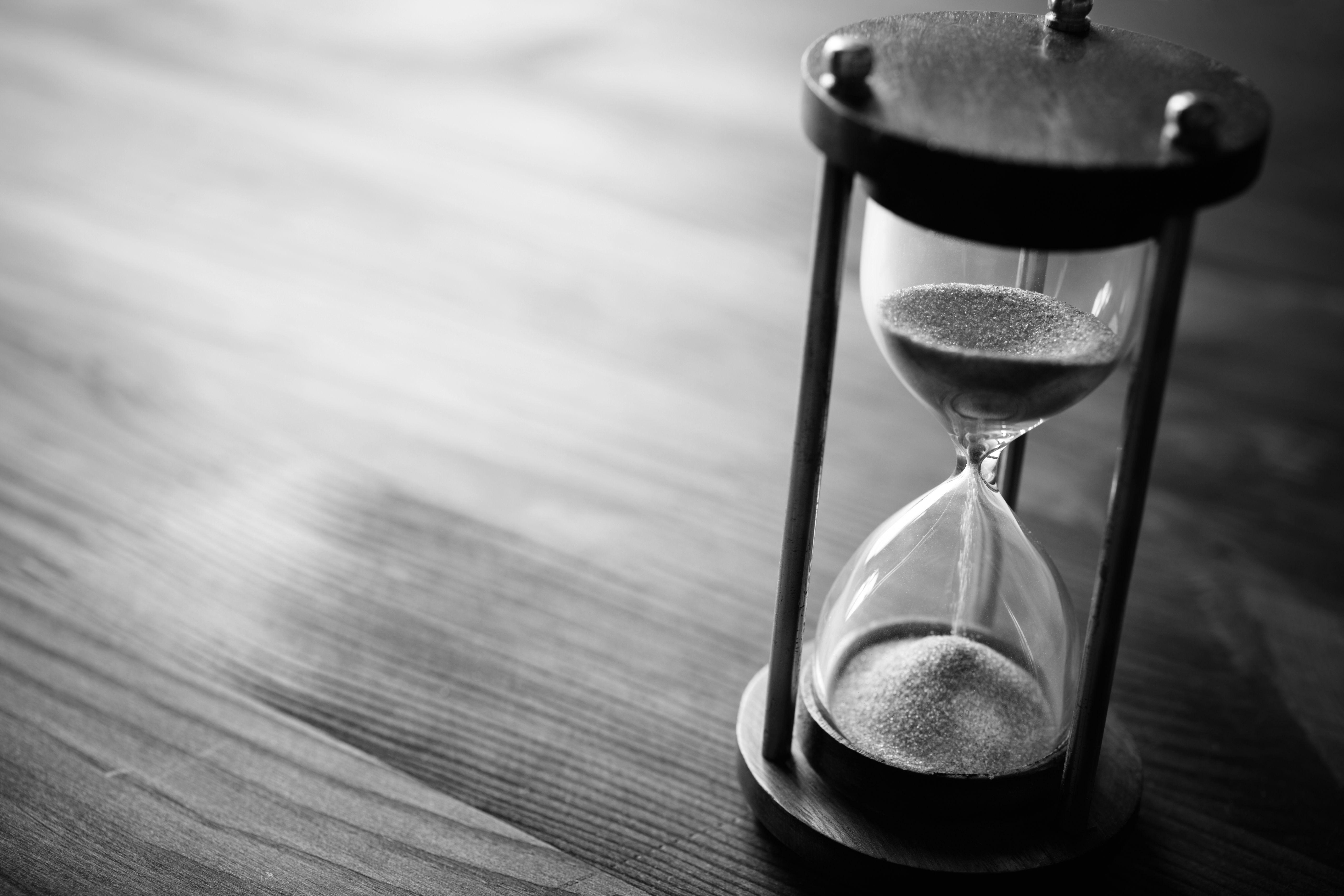 Hourglass Photos Download The BEST Free Hourglass Stock Photos  HD Images