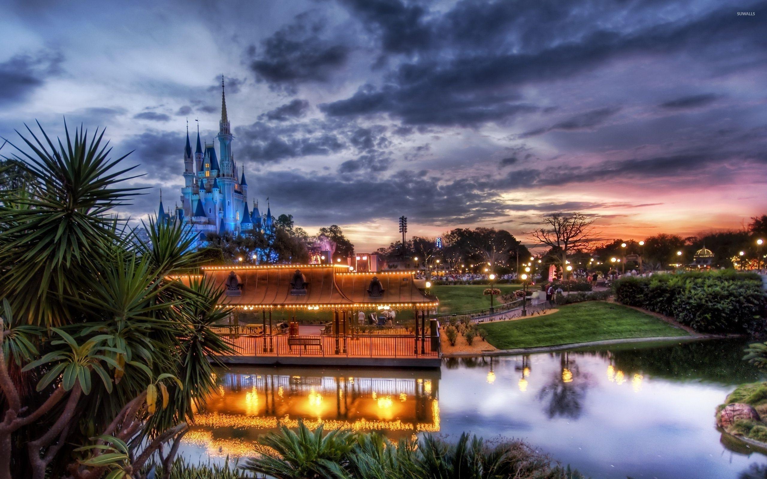 2560x1600 Orlando Wallpaper .