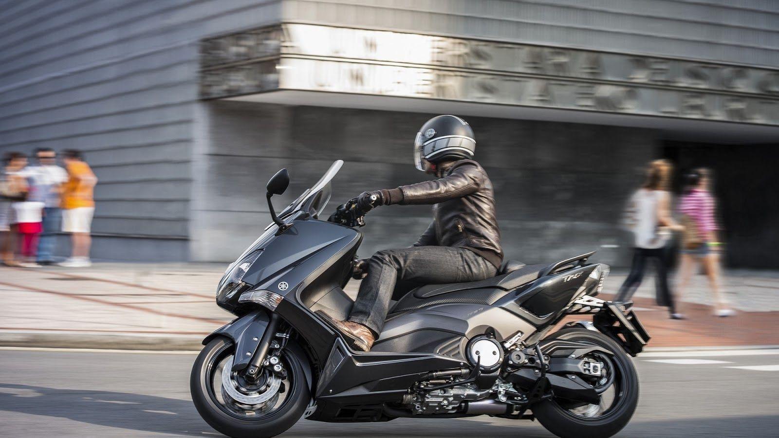 1600x900 Yamaha TMAX