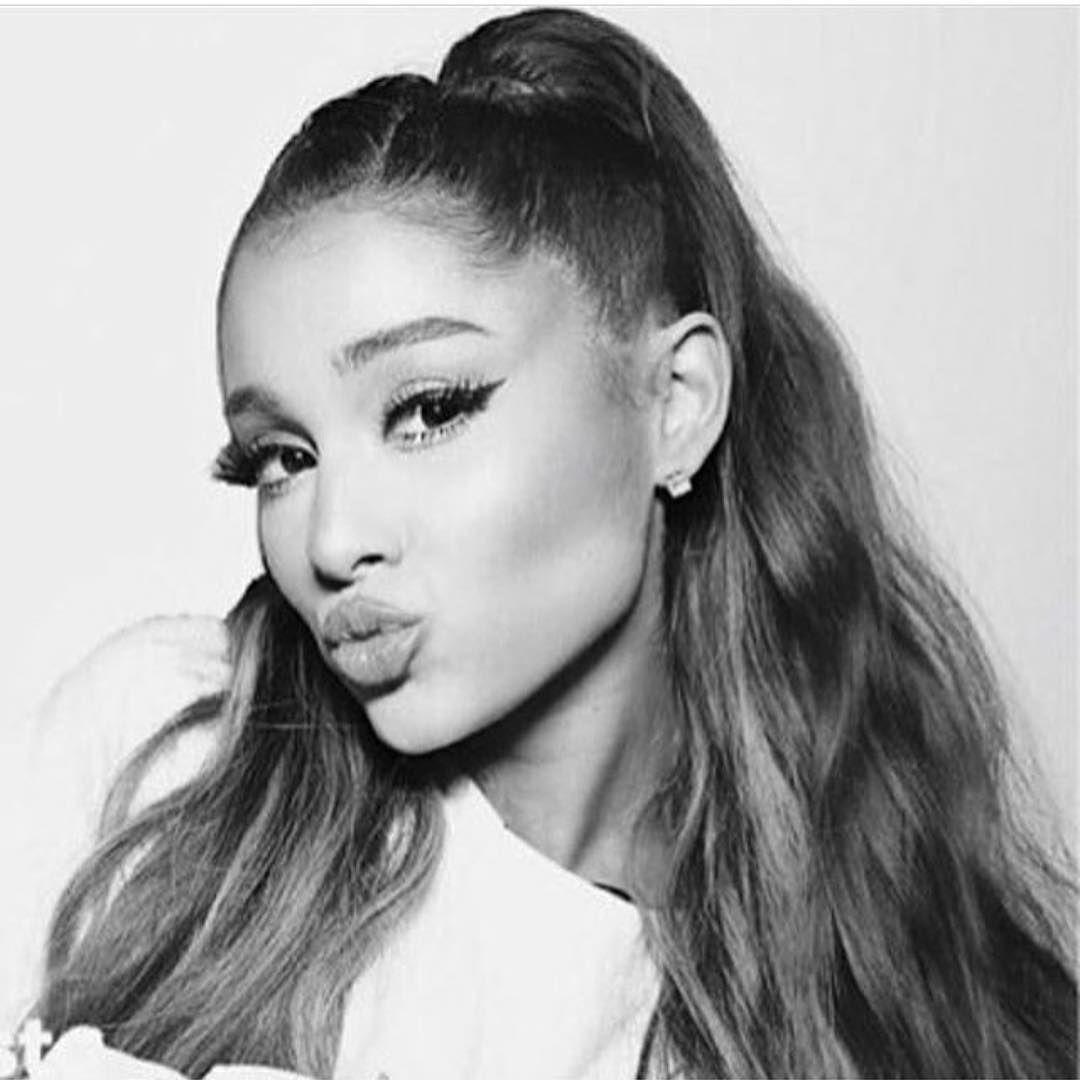 1080x1080 ☾ariana grande☽.com