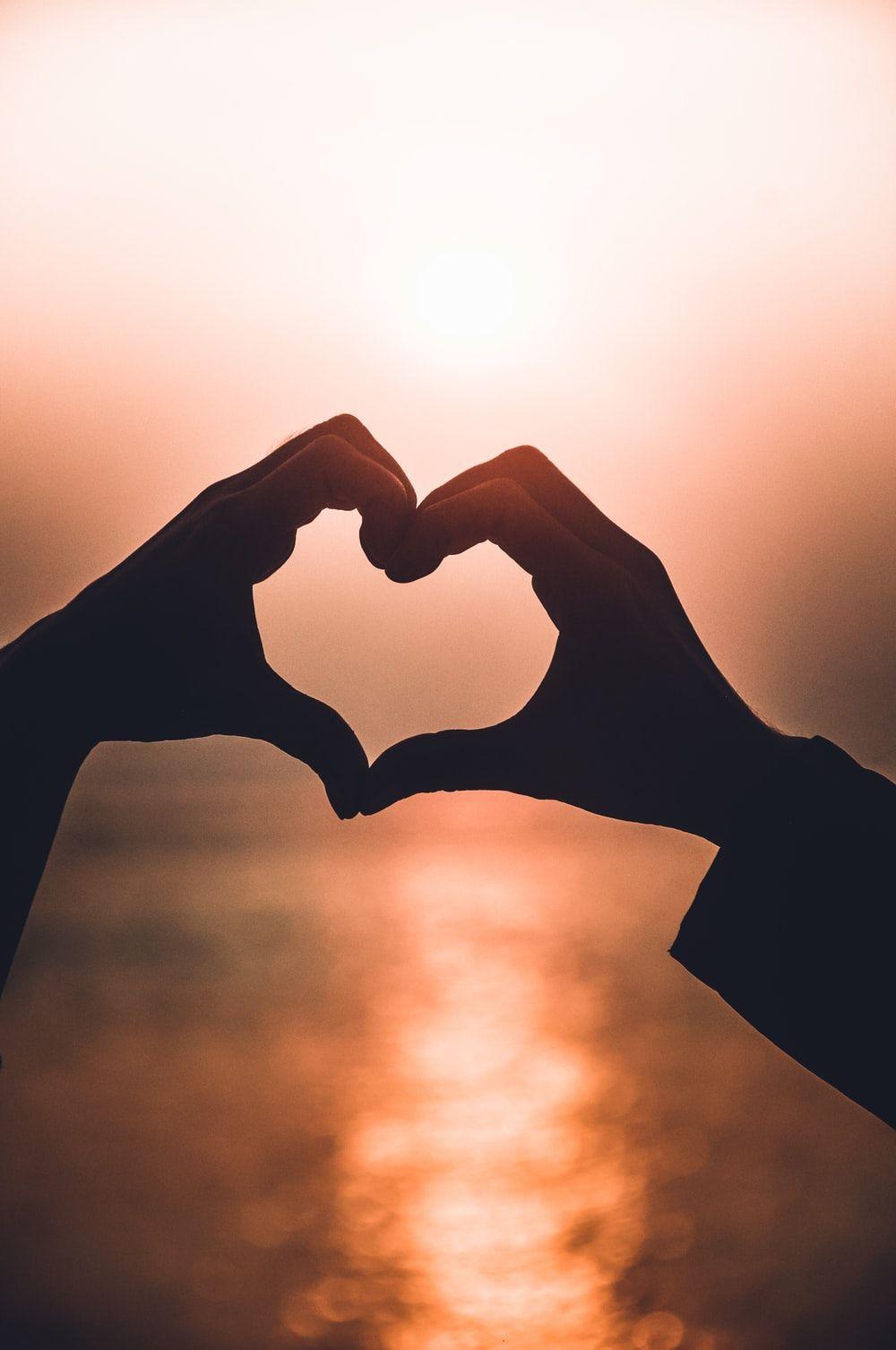 1000x1506 Holding Hands Picture & Image HD .com