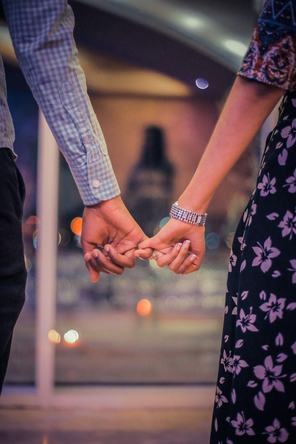 1000x1500 Holding Hands Picture & Image HD .com