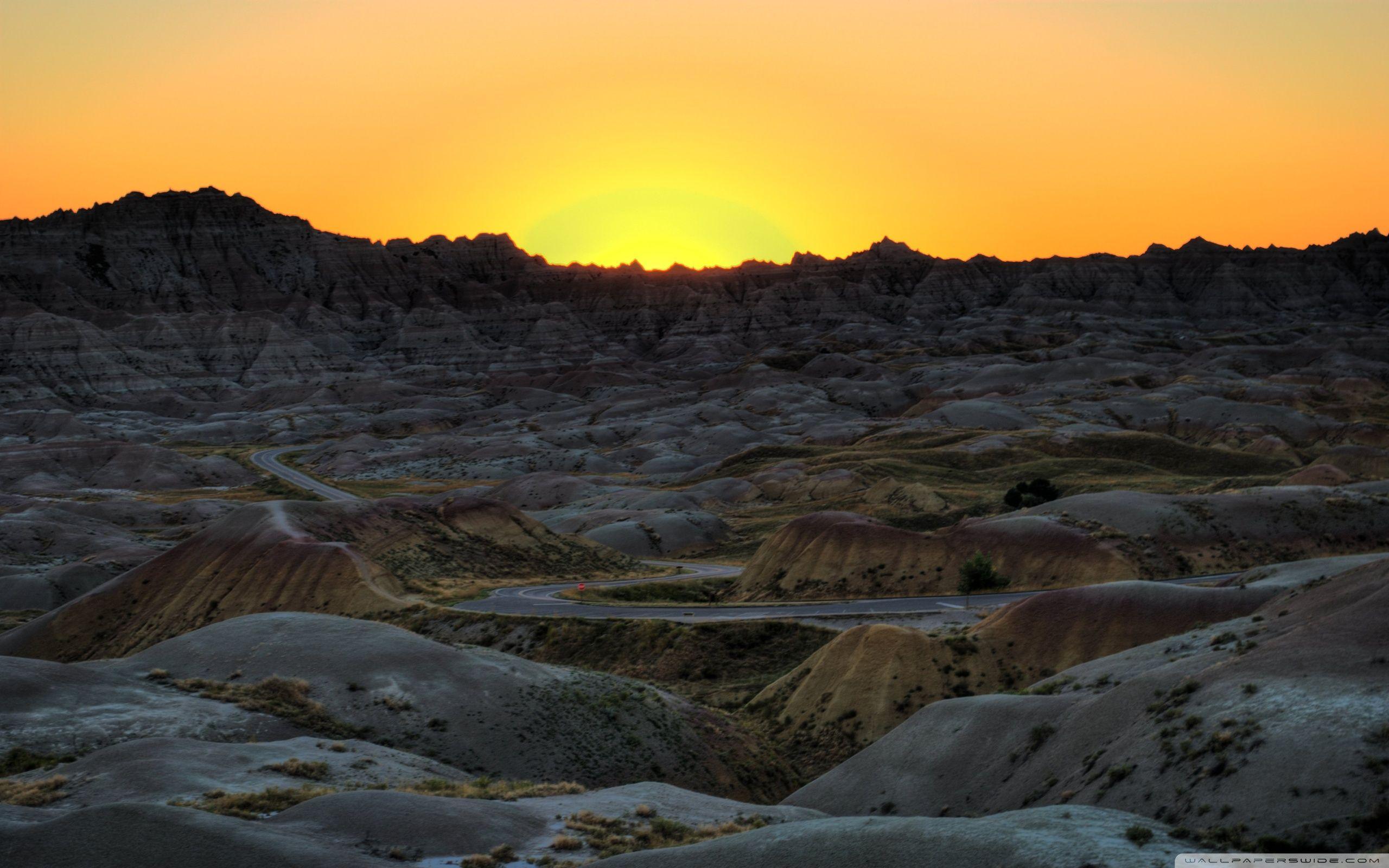 2560x1600 Badlands National Park Wallpaper .