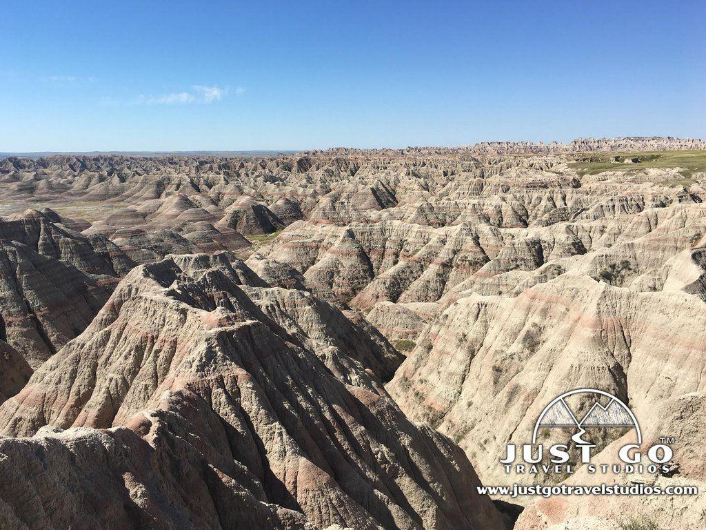 1024x768 Badlands National Park to See .