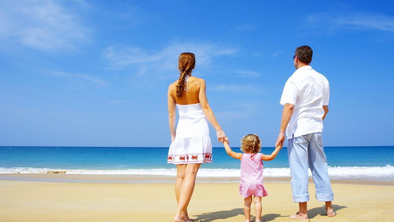 1366x768 Beach People