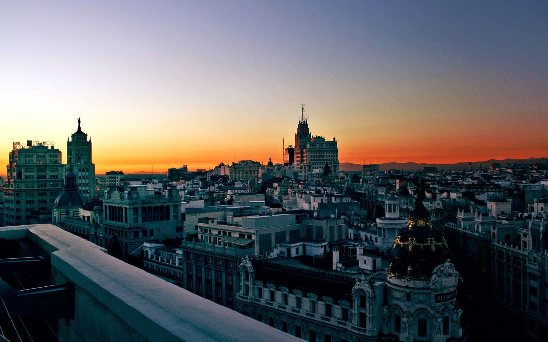 1920x1200 MX52 Madrid Adorable Desktop Wallpaper .