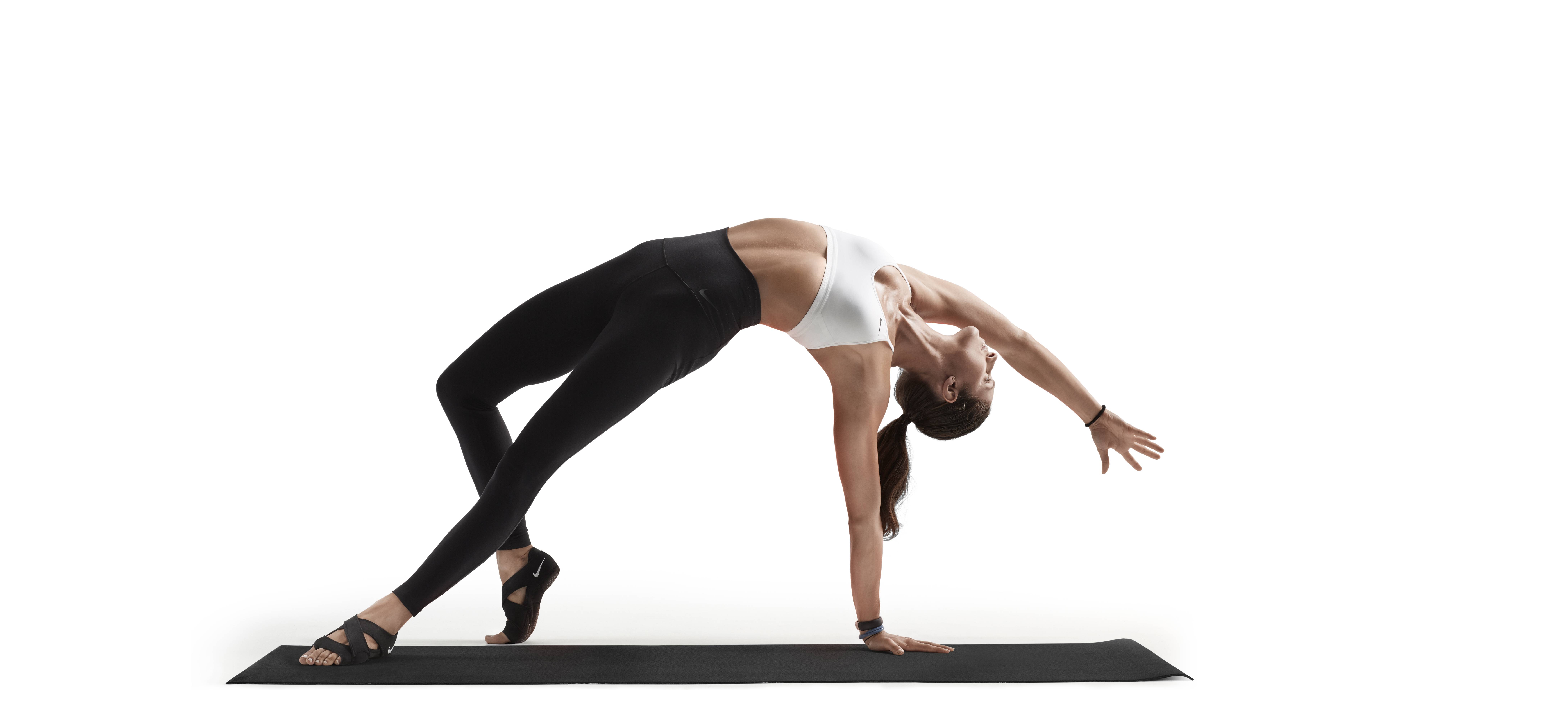 8717x4044 Fall Fashion: The Fitness Look Book .