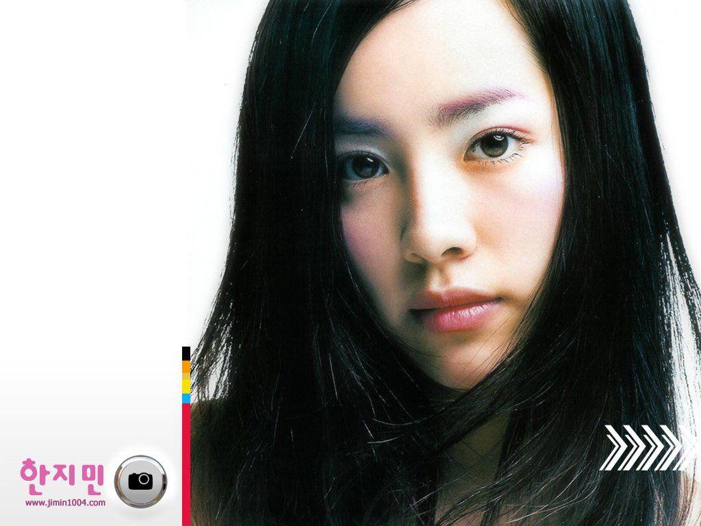 1024x768 Han Ji Min