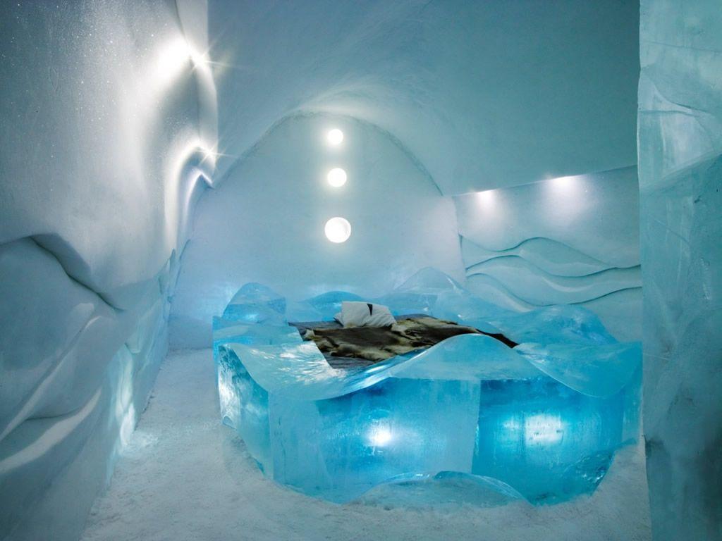 1024x768 Ice Hotel, Jukkasjarvi, Lapland, Sweden. Photo Gallery. Funny