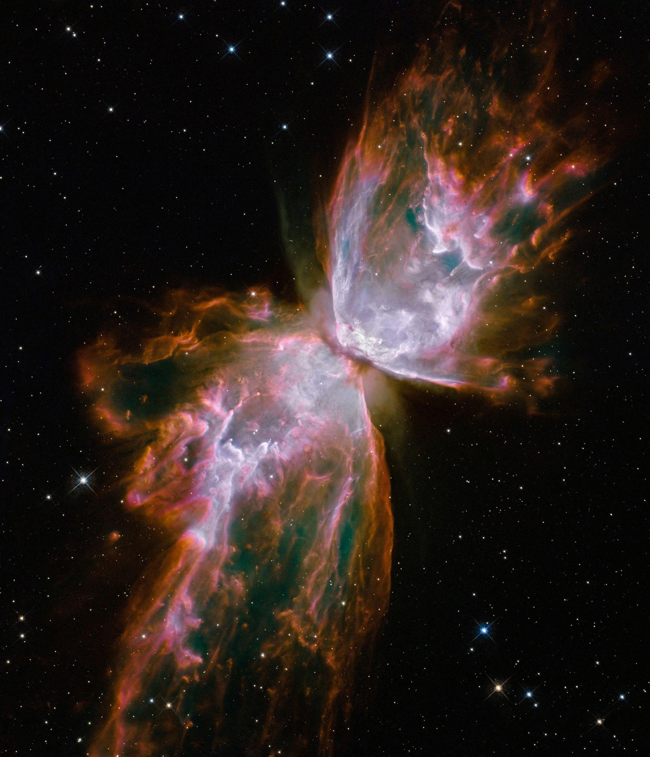 2146x2500 Hubble Space Telescope celebrates 28 .