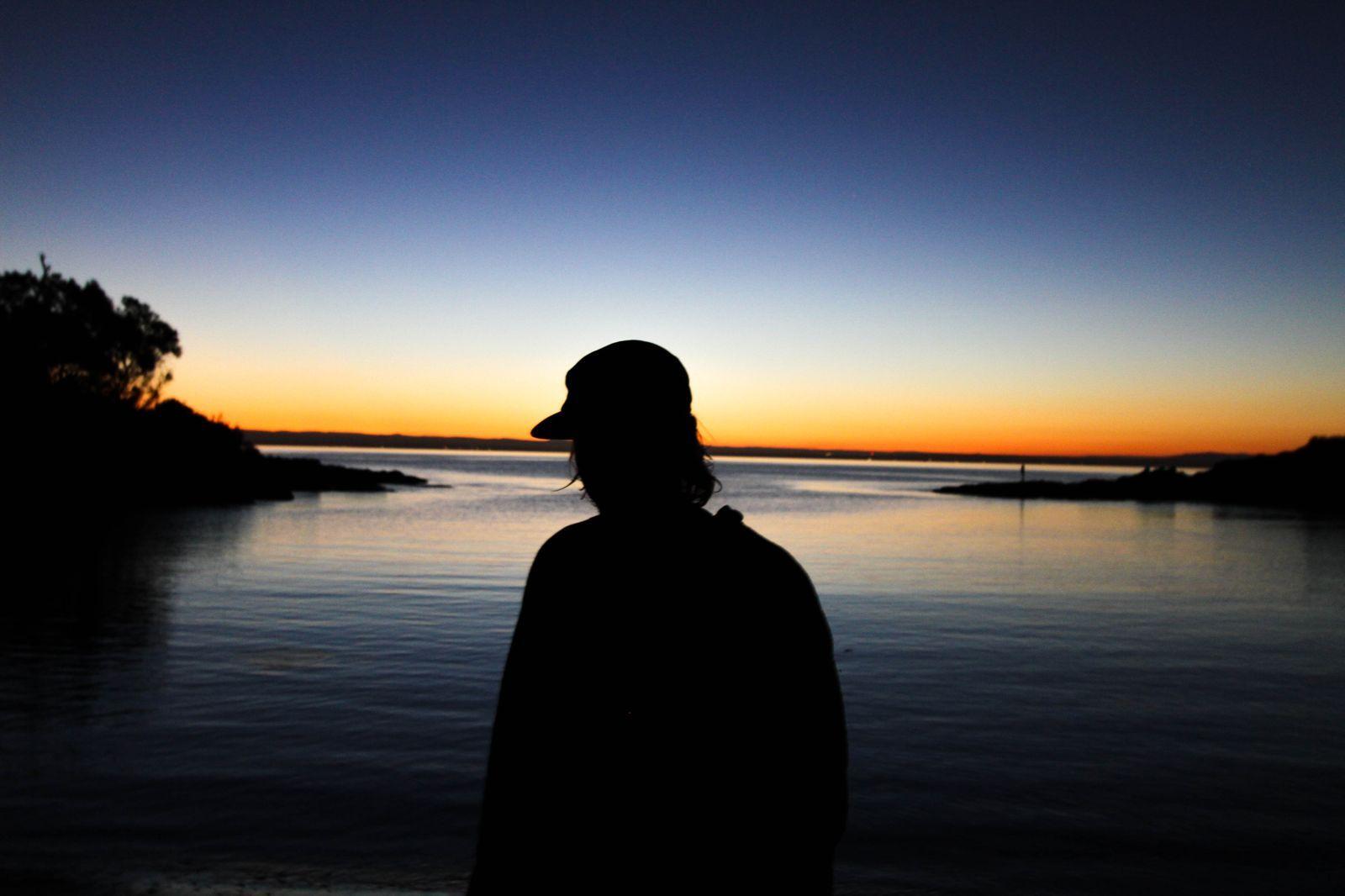 1600x1066 Person Sunset Man Sunrise Lake .