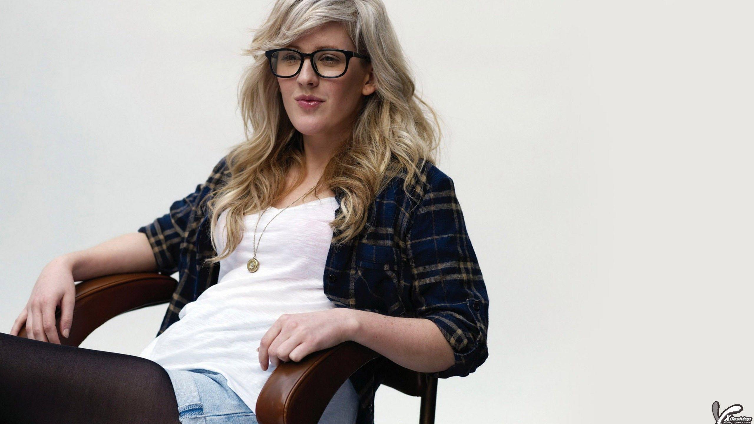 2560x1440 Ellie Goulding Wallpaper, Photo .