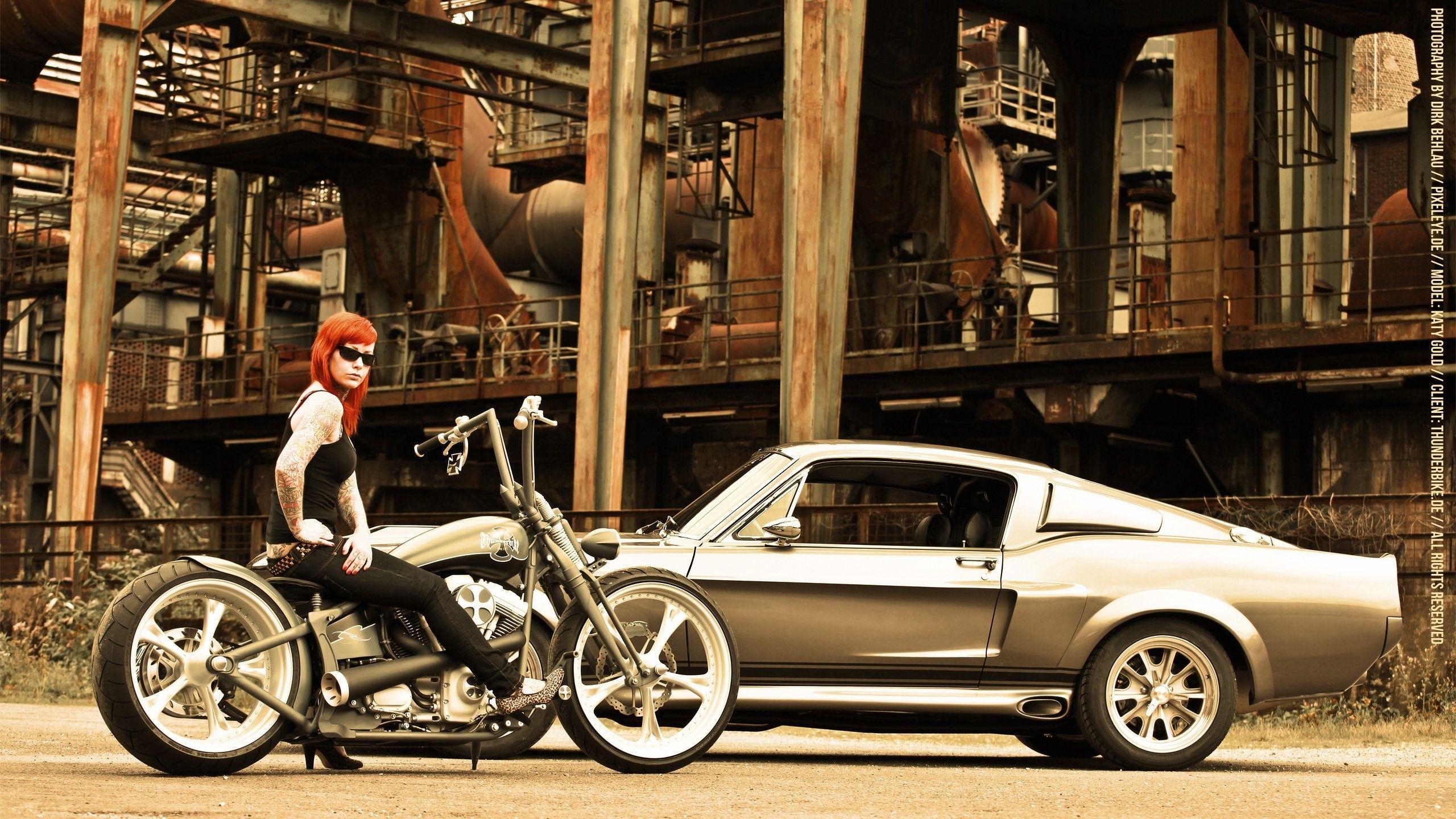 2560x1440 Bobber Motorcycle Wallpaper