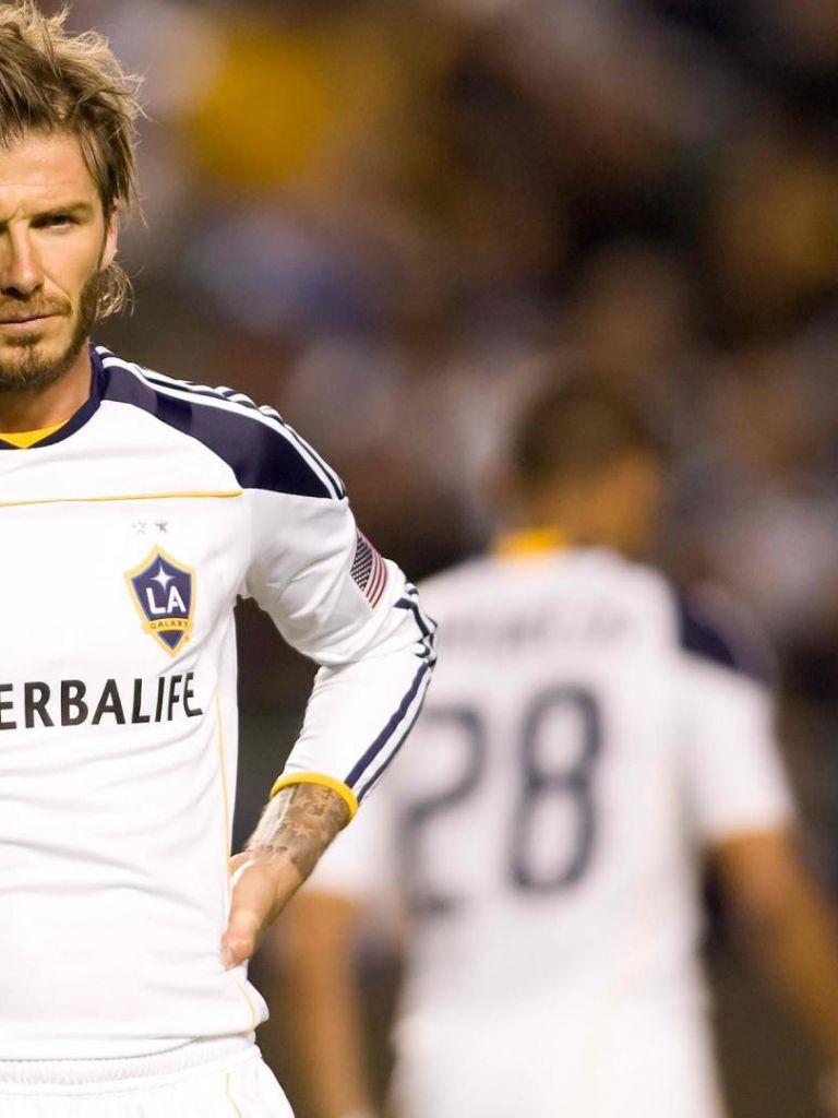 768x1024 Free download David Beckham Football .