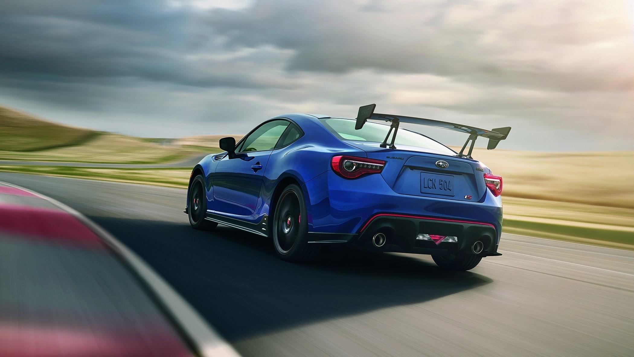 2100x1182 Car Wallpaper