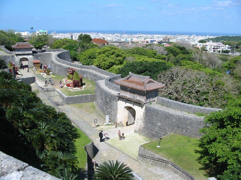 1024x768 Shuri Castle Walls Illustration .ancient.eu