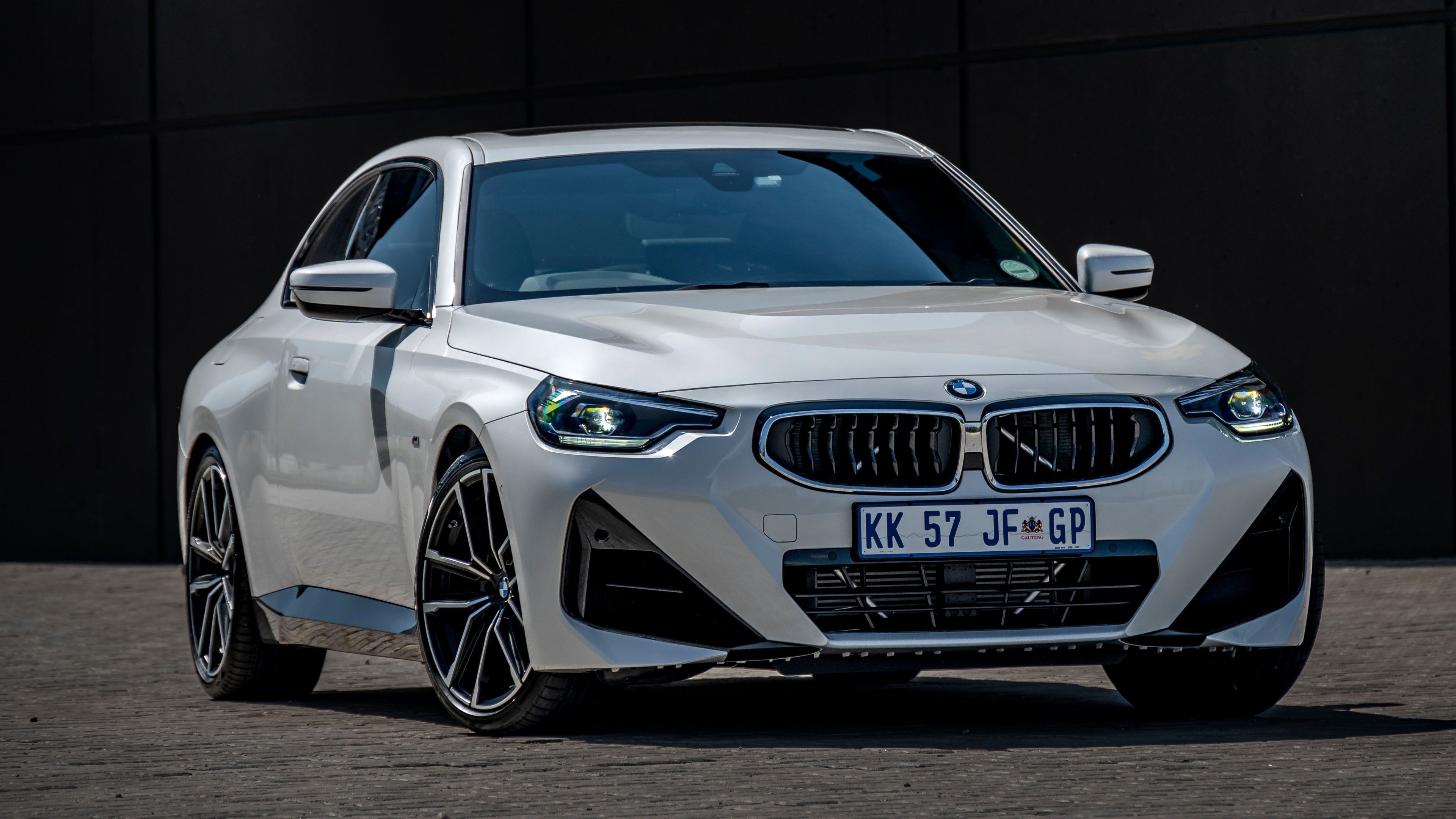 3840x2160 BMW 220i Coupé M Sport 2022 5K 2 Wallpaper Car Wallpaper