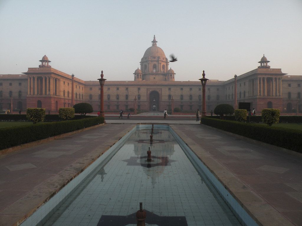 1024x768 The majesty of Rashtrapati Bhavan. Rastrapathi Bhavan Pres