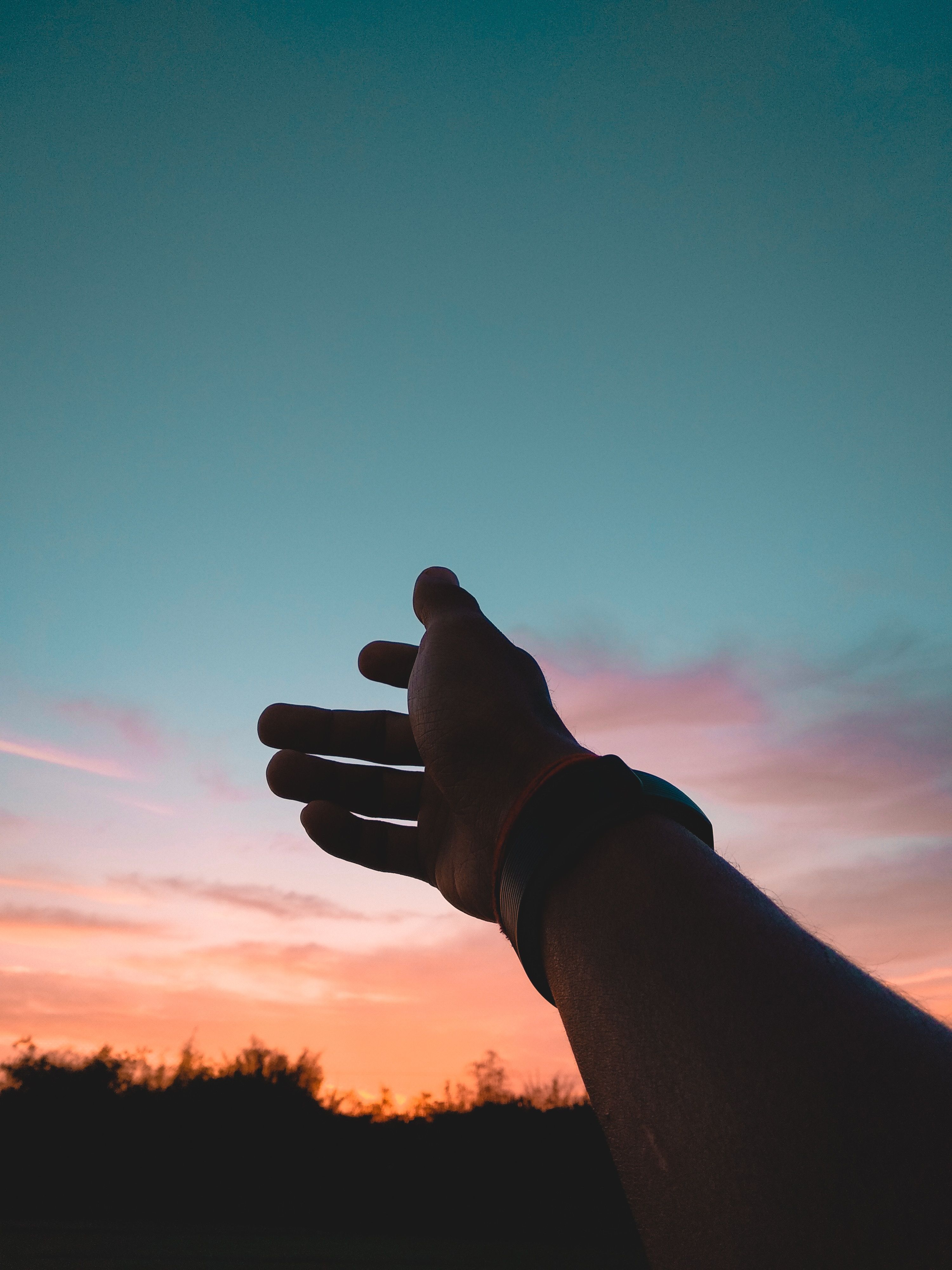 3000x4000 Desktop wallpaper: Sky, Dark, Hand, Touching, Touch, Gesture 4K free download for PC. 149473