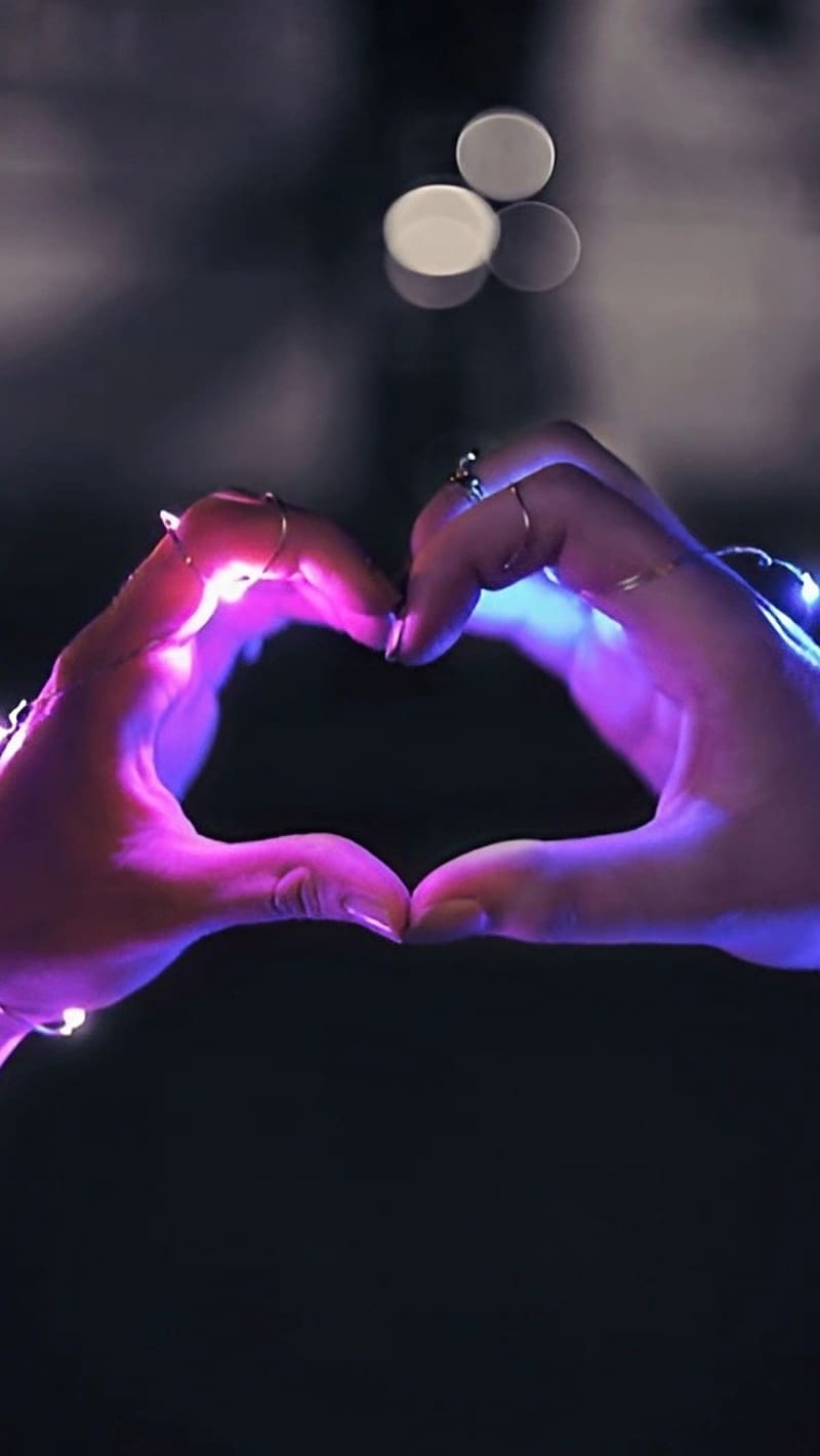 800x1421 Heart Touching, Hands Heart, bokeh background, love heart, HD phone wallpaper