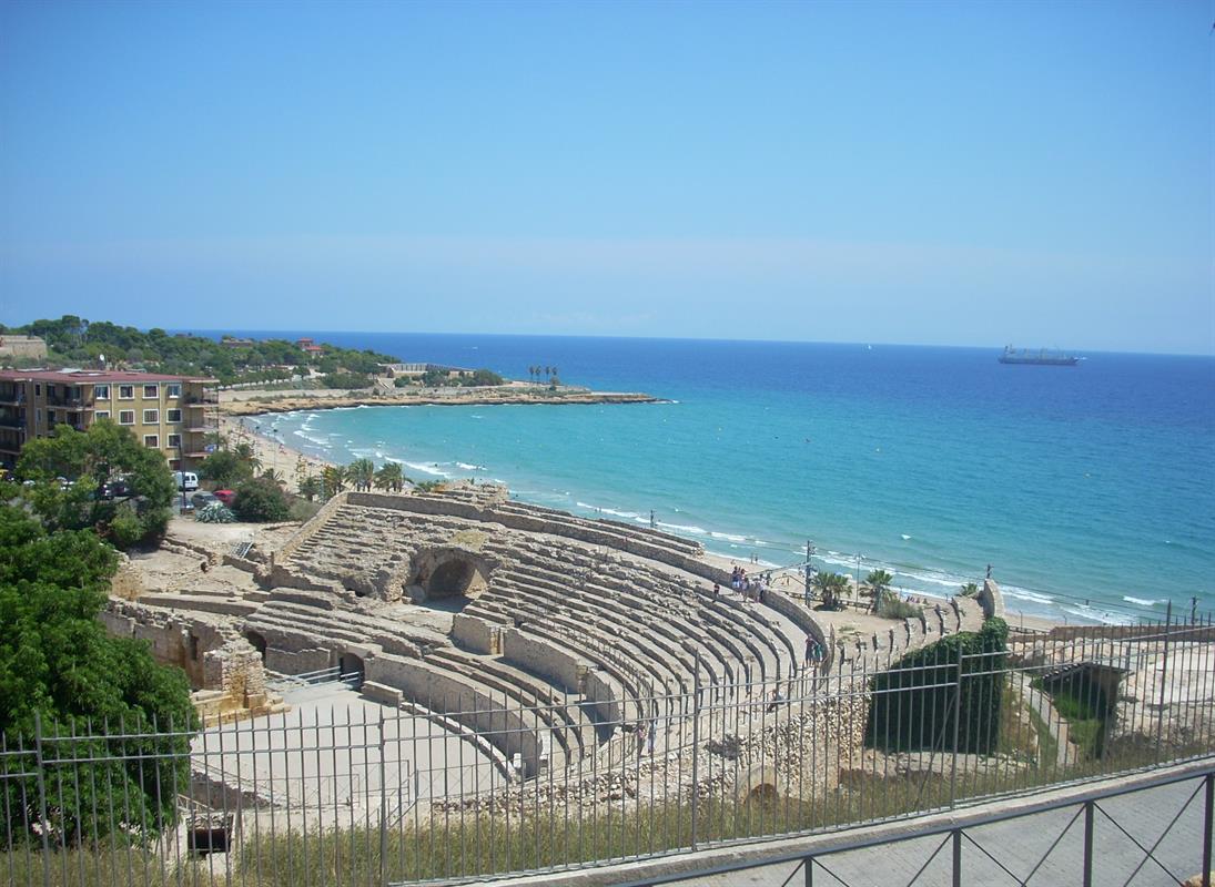 1095x800 hours in Tarragona