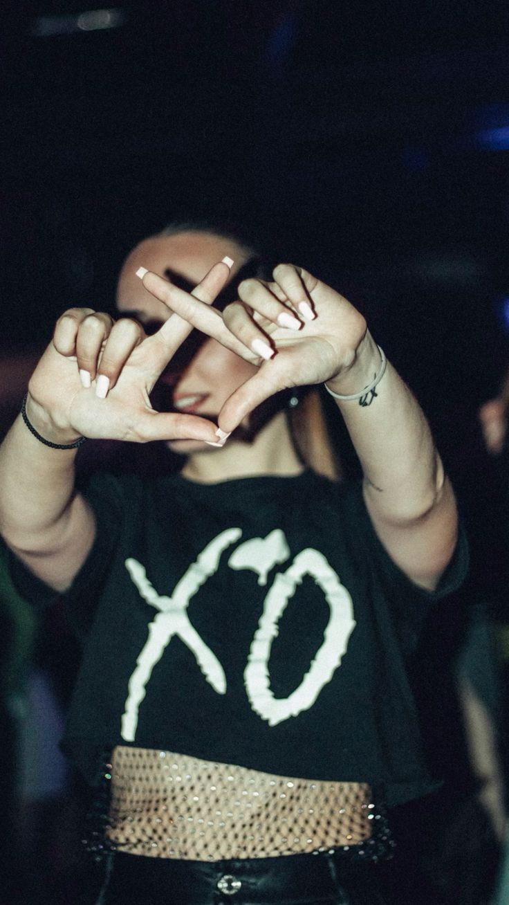 736x1308 The Weeknd xotwod