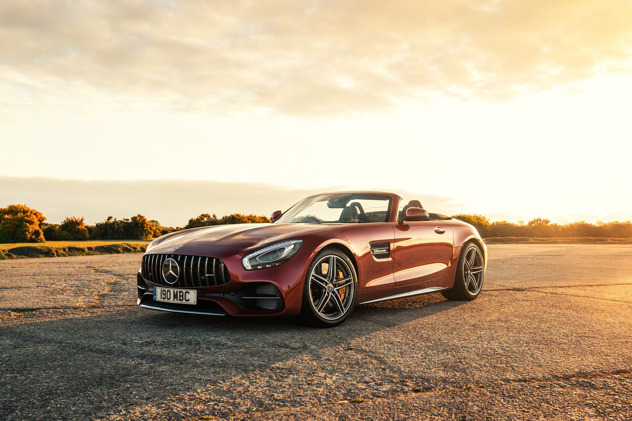 2560x1707 Mercedes AMG GT C Roadster Wallpaper
