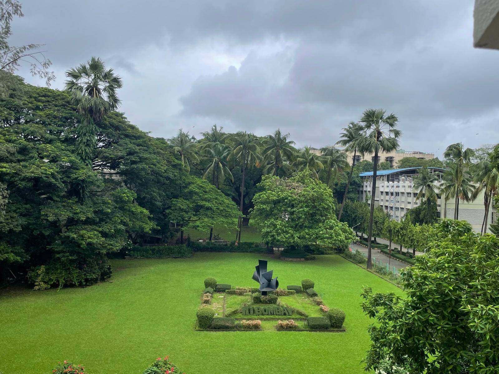 1600x1200 IIT Bombay Gallery