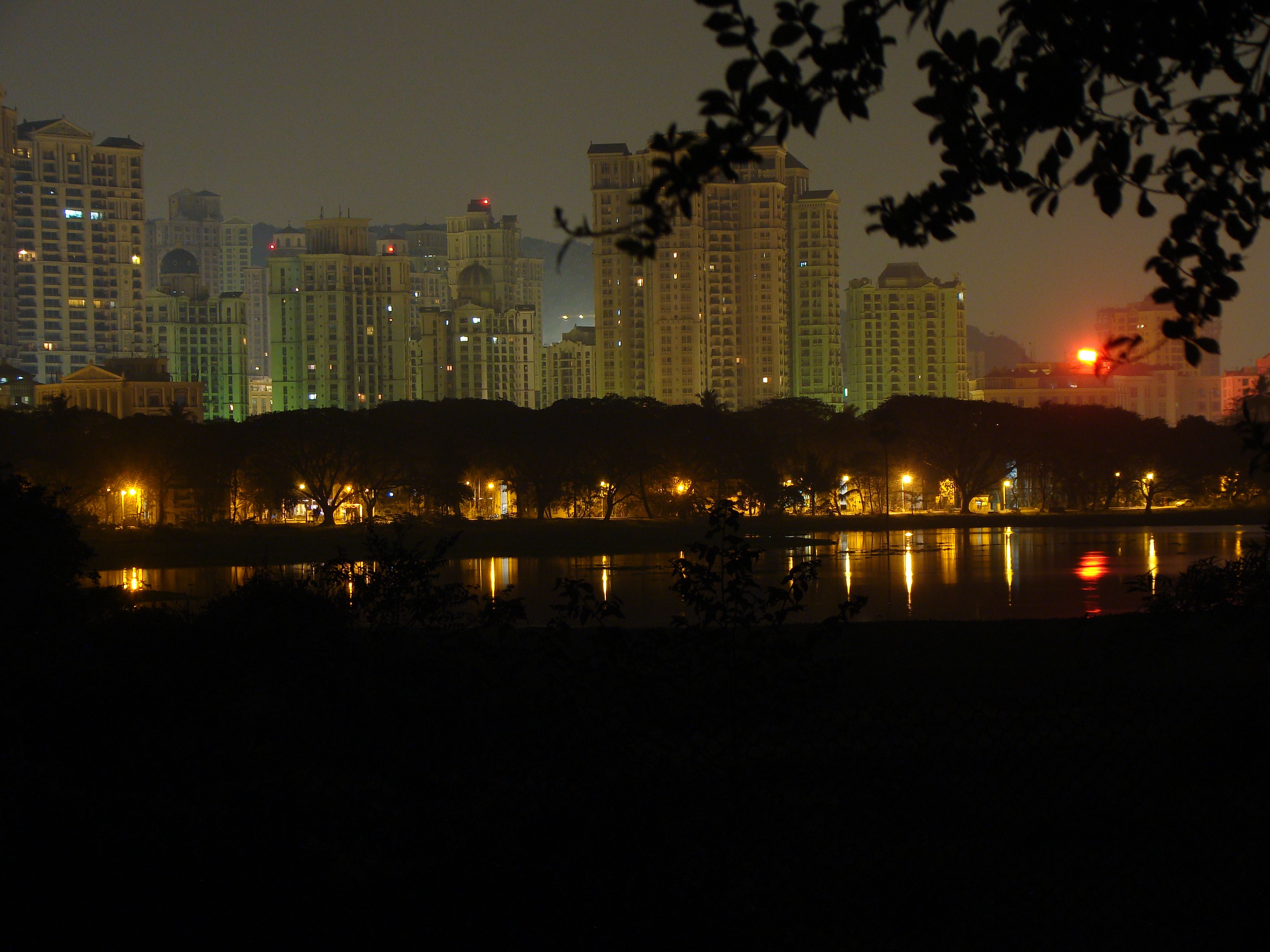 3456x2592 Pixels IIT Bombay