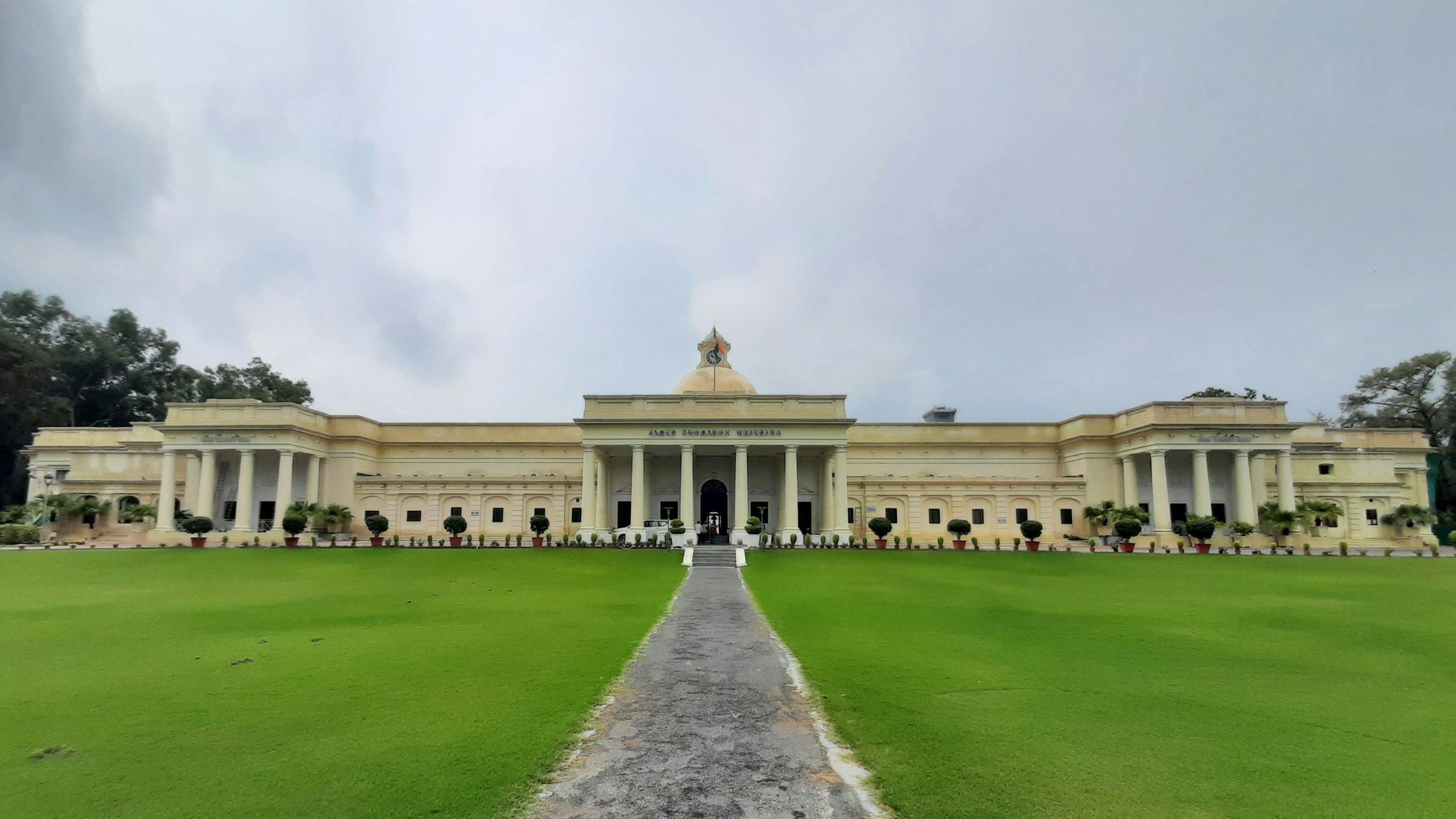 3000x1688 Iit Picture. Download Free Image