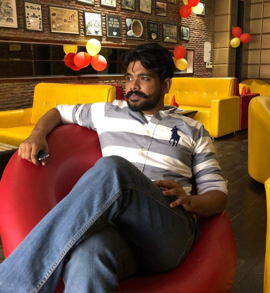 944x1024 Arjan Dhillon Wallpaper