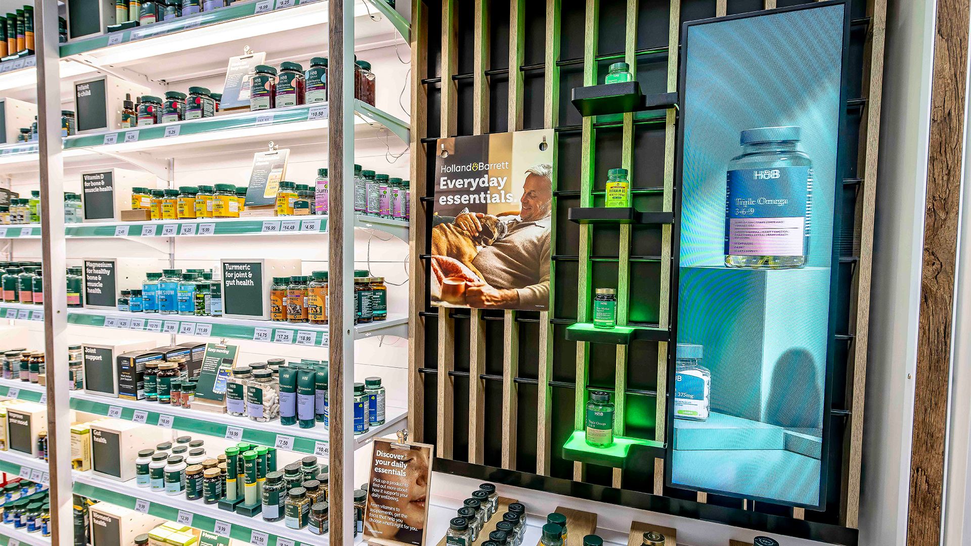 1920x1080 Holland & Barrett unveils new store concept with Well Pharmacy