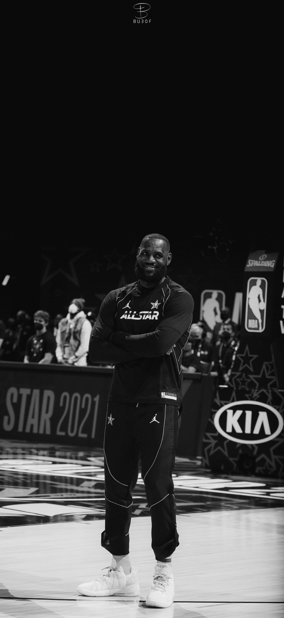 942x2048 Cleveland Cavaliers Lebron James Black Jersey Wallpaper بوعّوف On X: #Wallpaper LeBron James B&W #Lakers #LakeShow