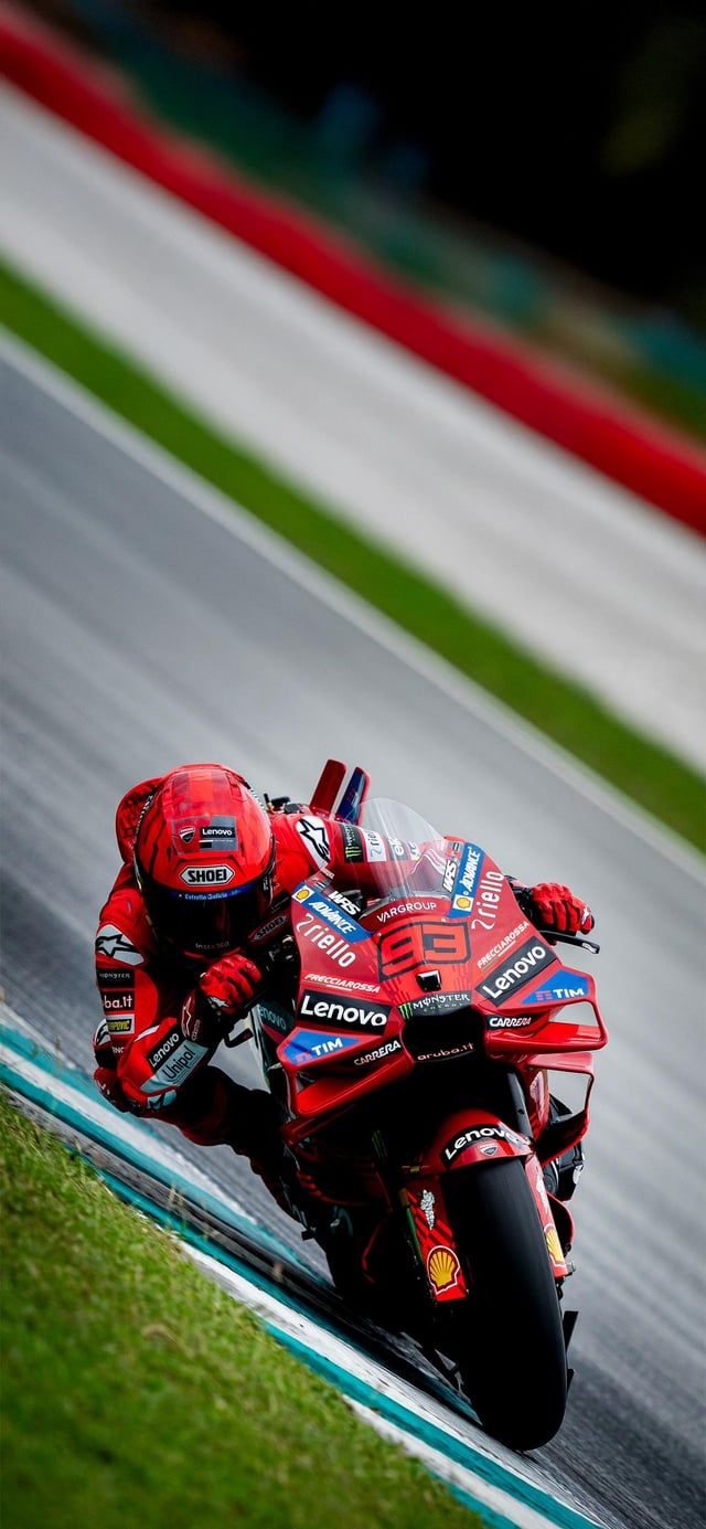 640x1385 MotoGP iPhone Wallpaper