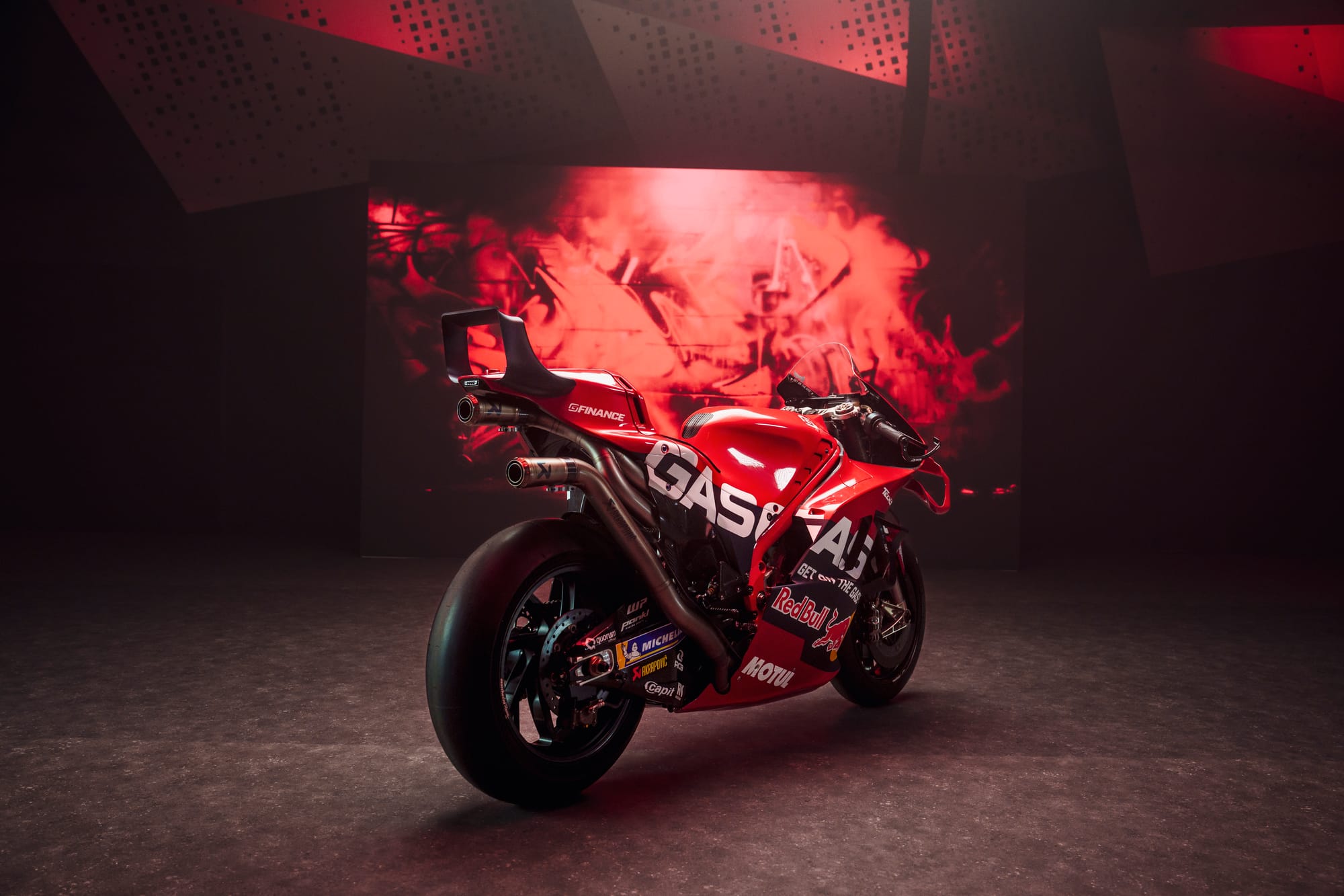 2000x1333 KTM's surprising stance on MotoGP 2025 rider market