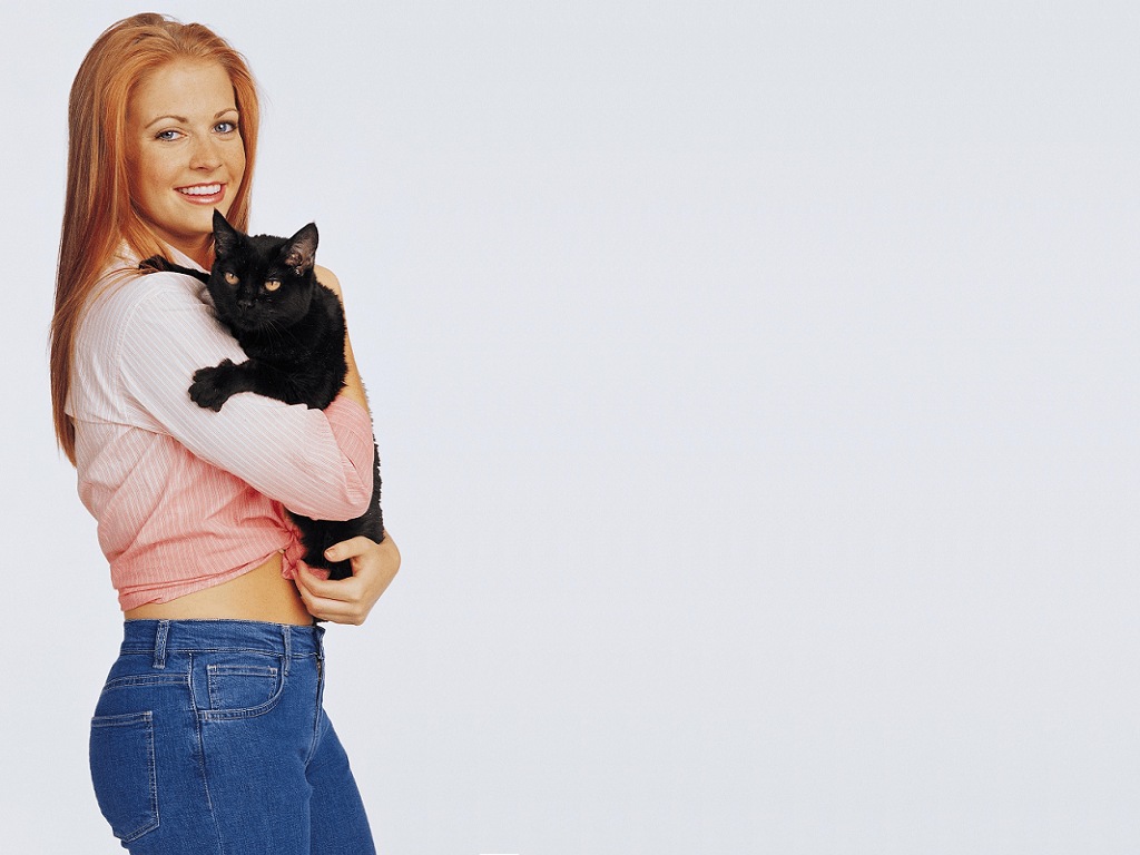 1024x768 Sabrina The Teenage Witch Wallpaper .