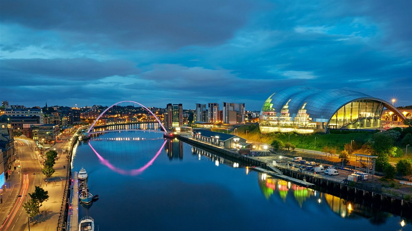 1366x768 Newcastle Upon Tyne River England Bing 4K