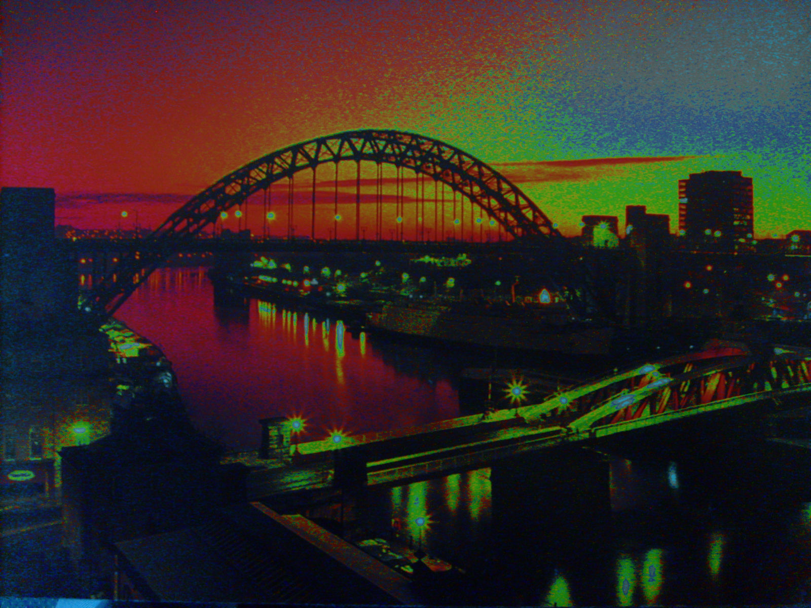 1600x1200 Tyne Bridge at Night
