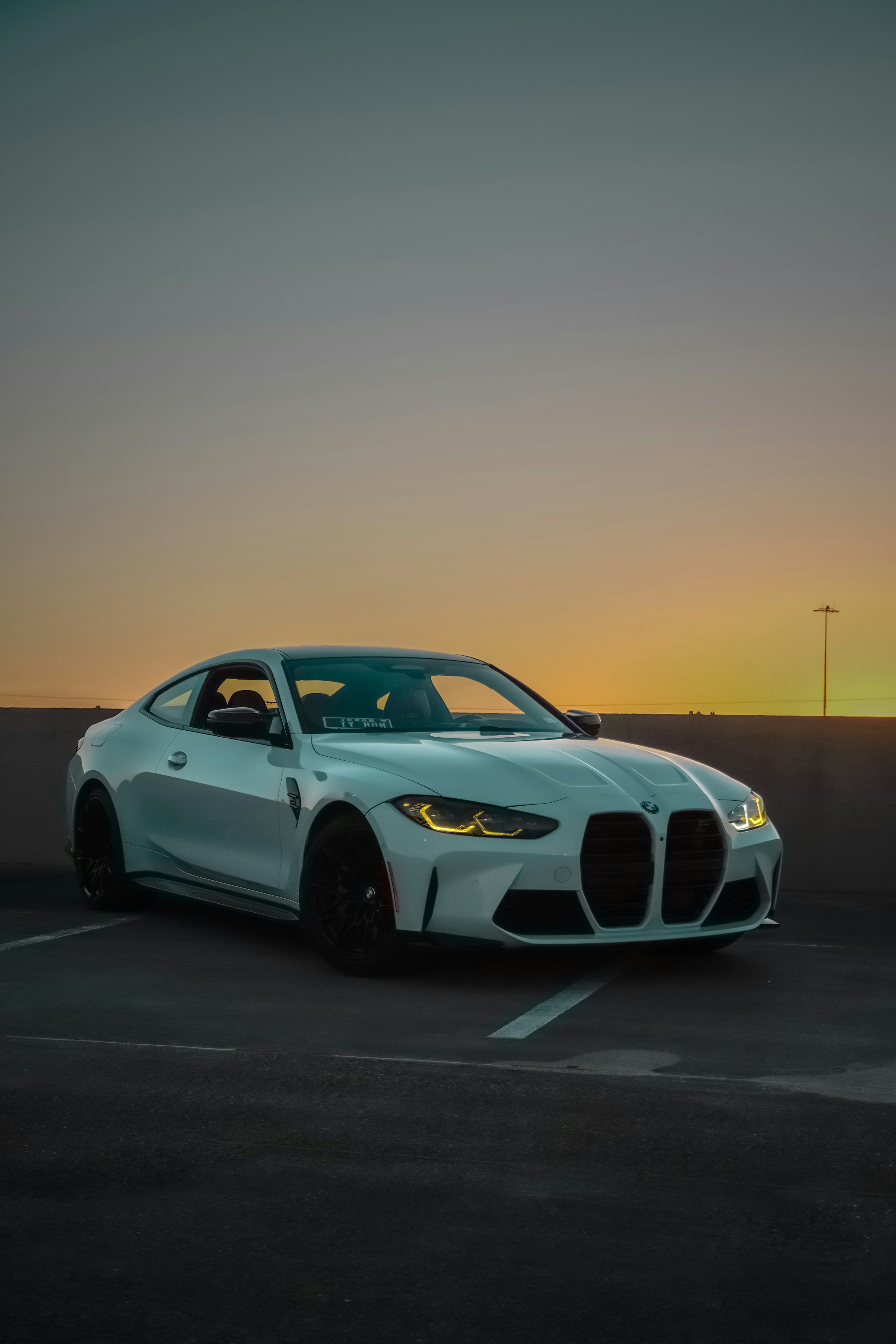 3000x4499 Bmw White Picture. Download Free Image
