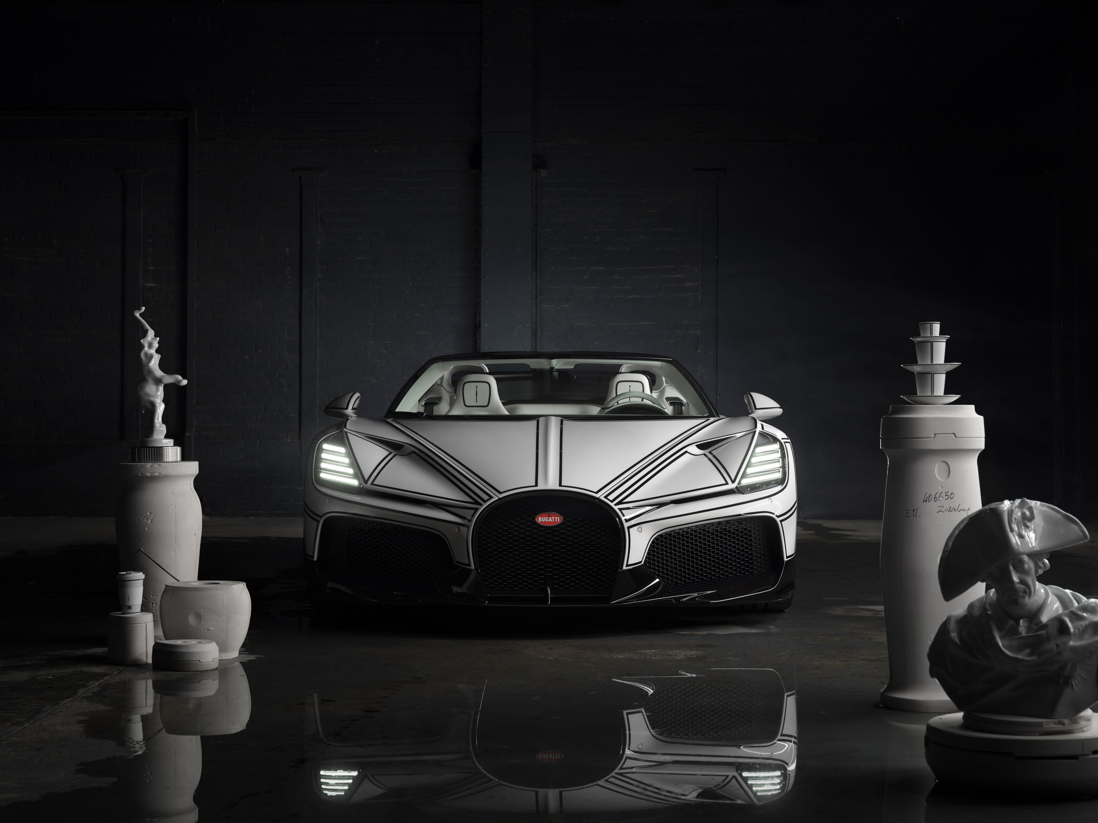 4444x3333 Bugatti W16 Mistral 'Blanc Éternel' Is a Salute to Porcelain