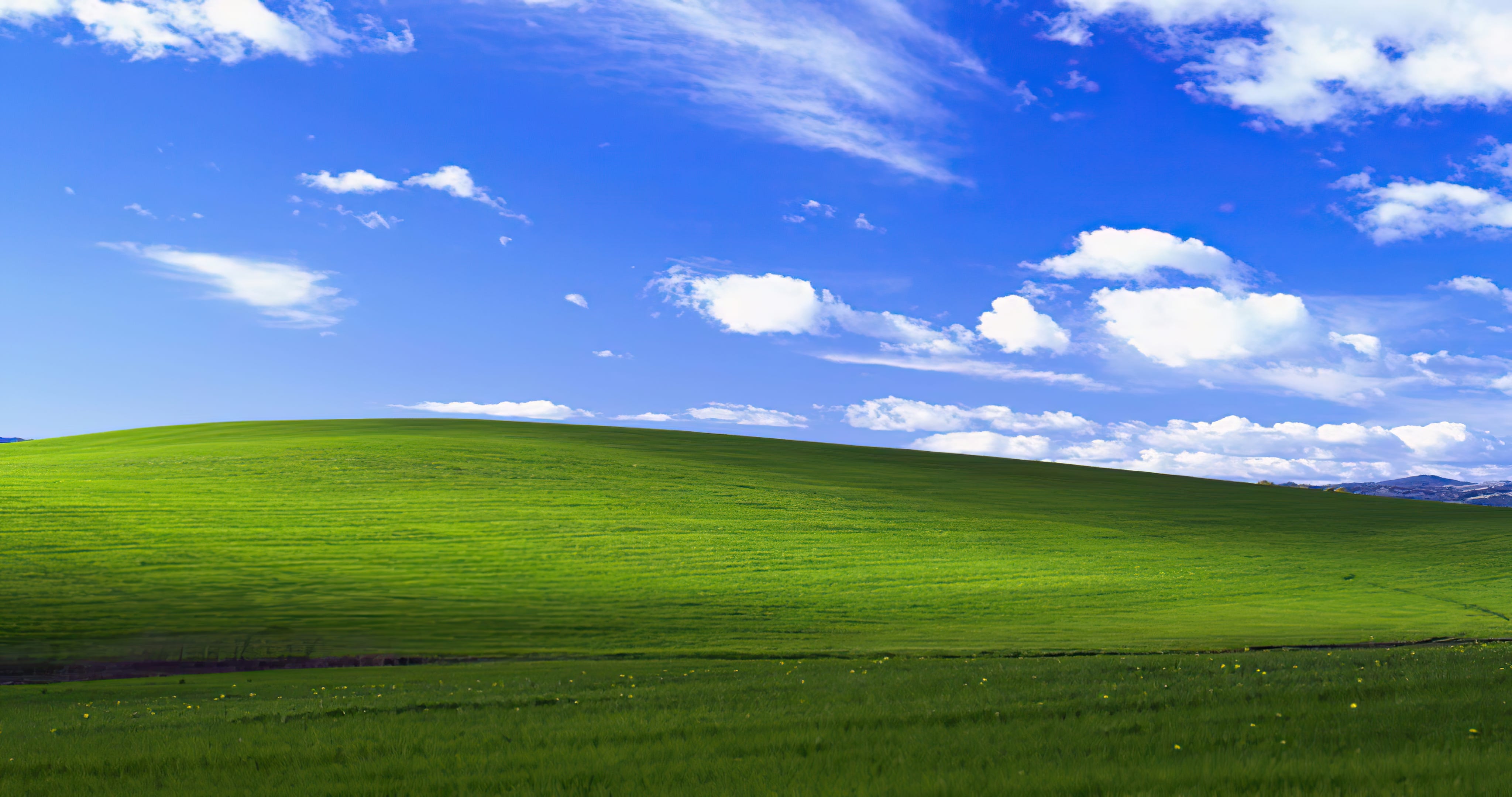 4096x2160 Make Linux look exactly like Windows XP Bryan Lunduke